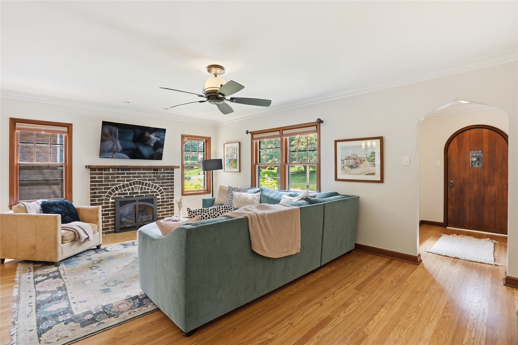 1641 38th Street Property Photo 6