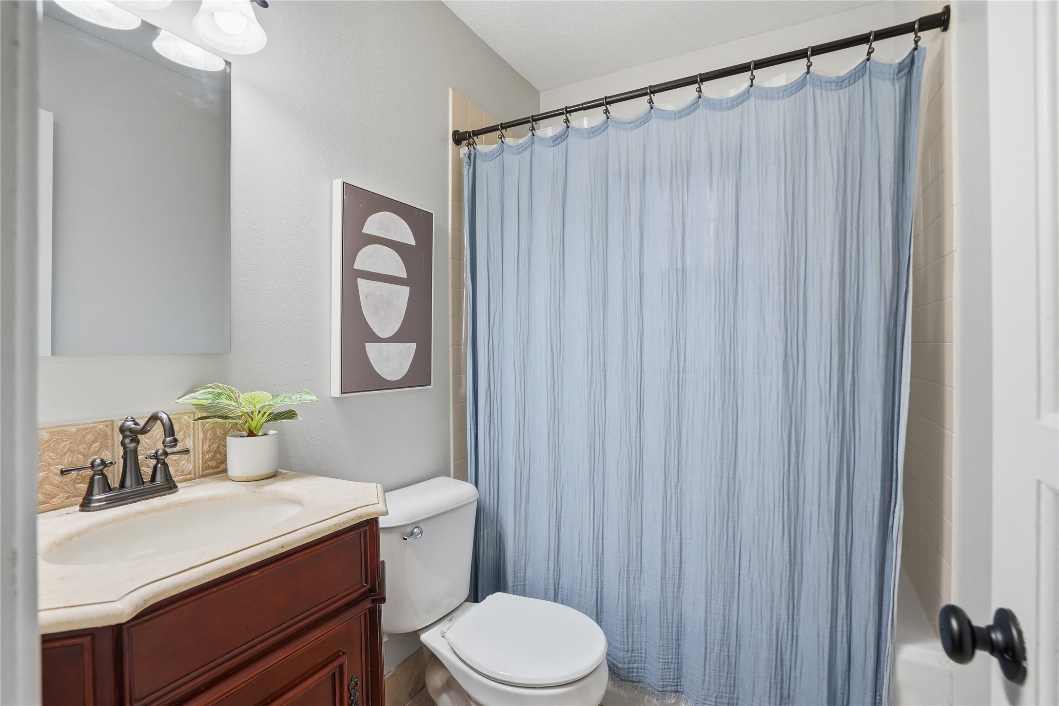 1641 38th Street Property Photo 14