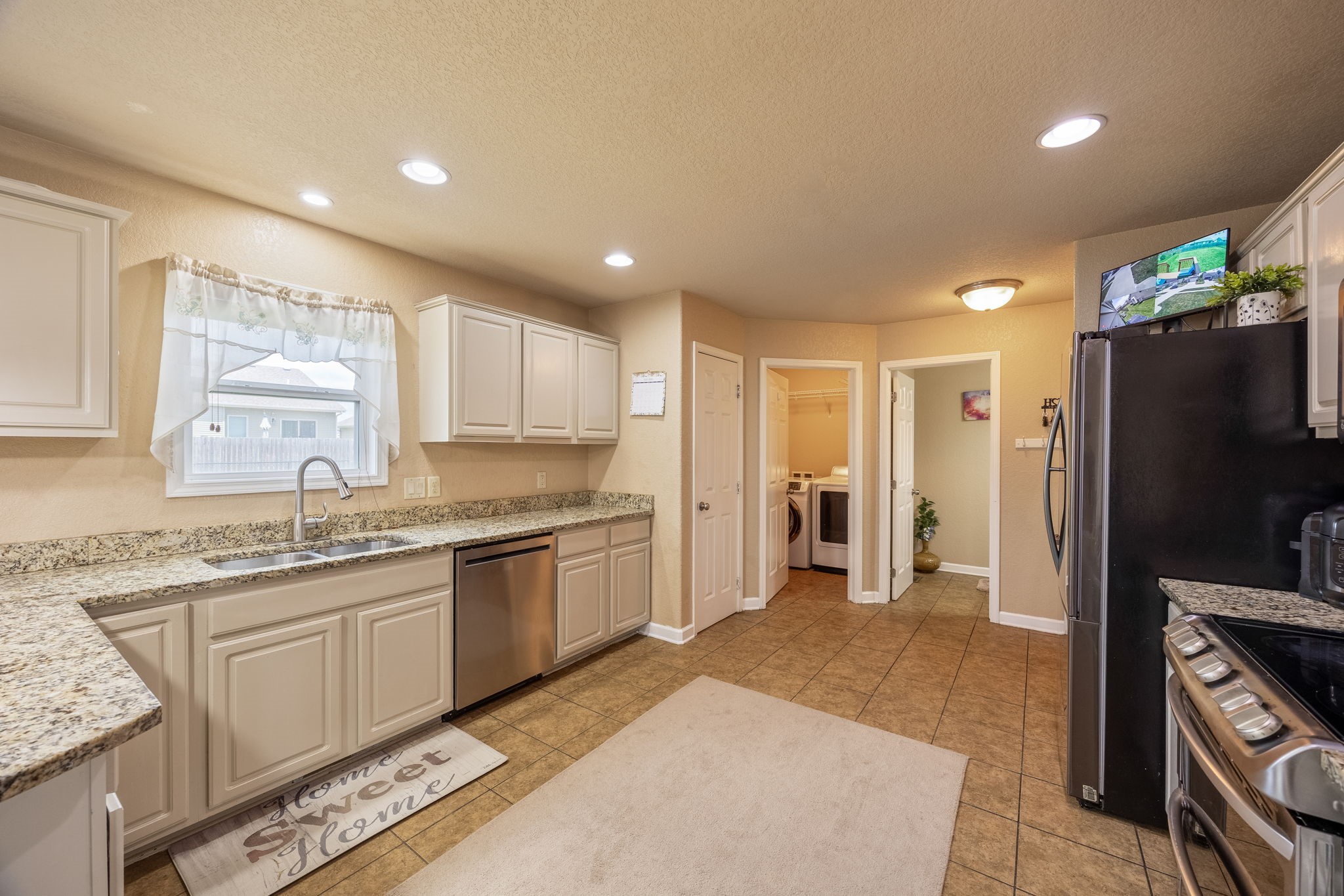 9665 Red Sunset Court Property Photo 12