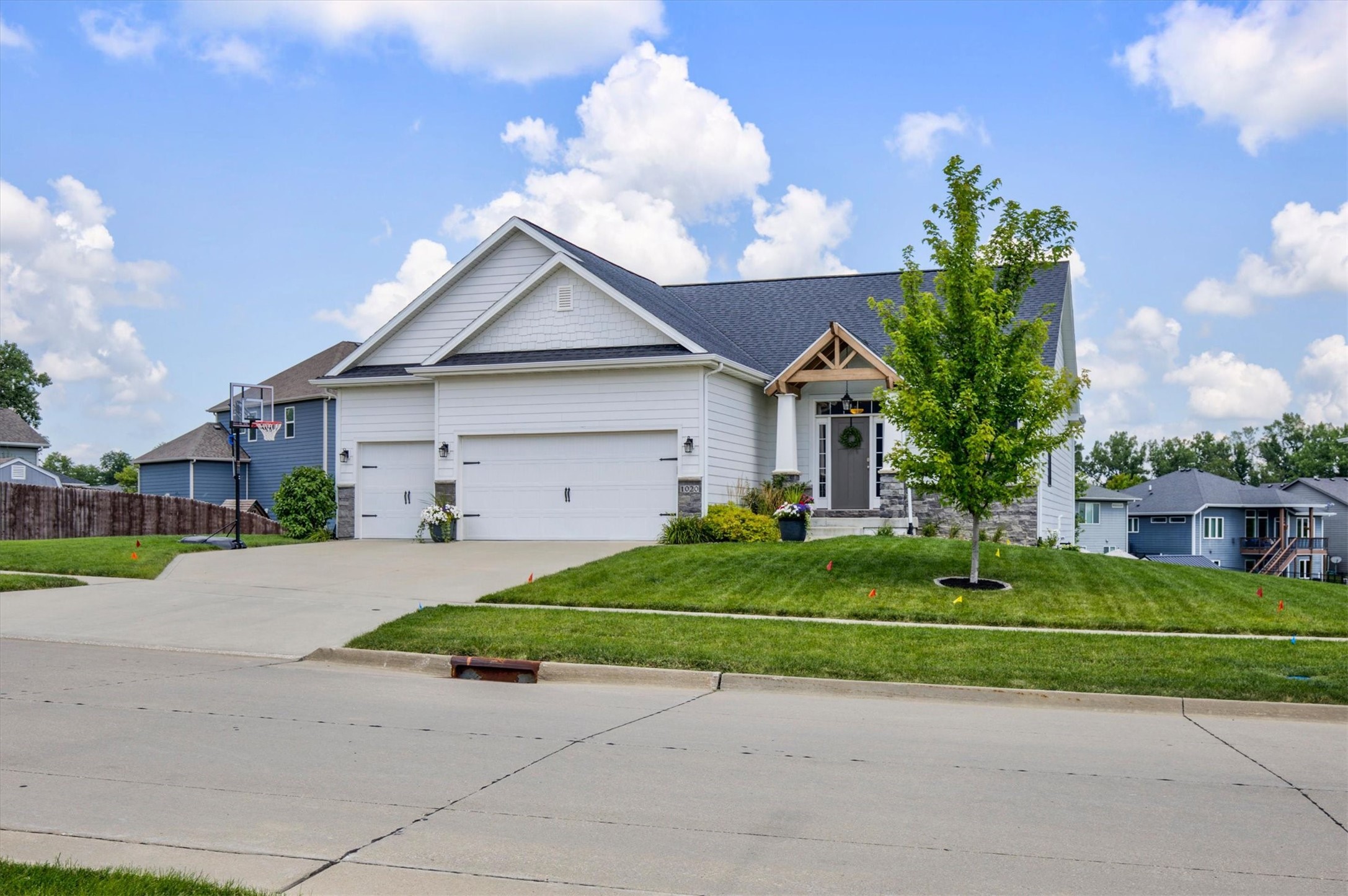 1020 Baileys Grove Drive Property Photo 1