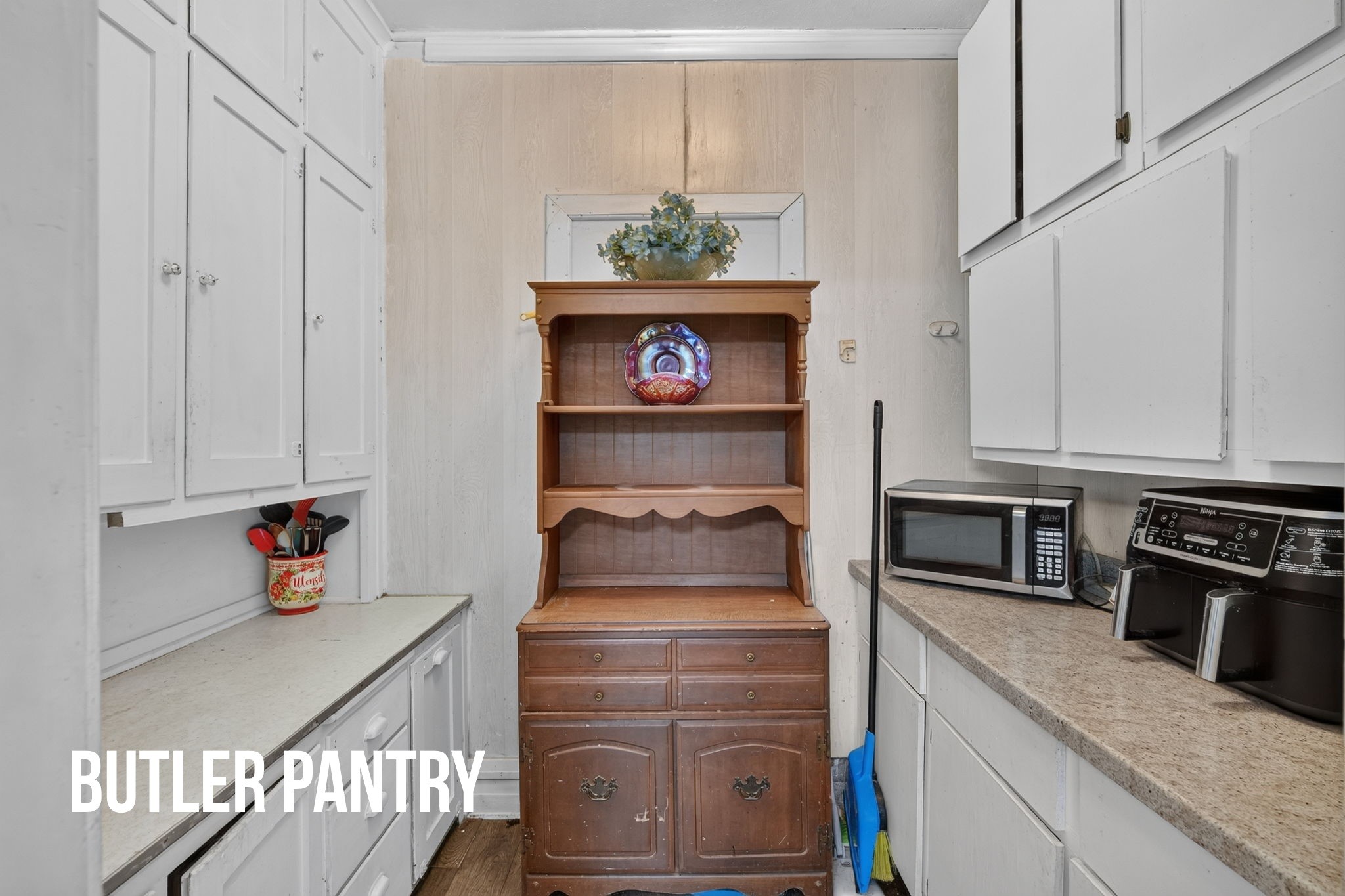 314 N Washington Avenue Property Photo 13