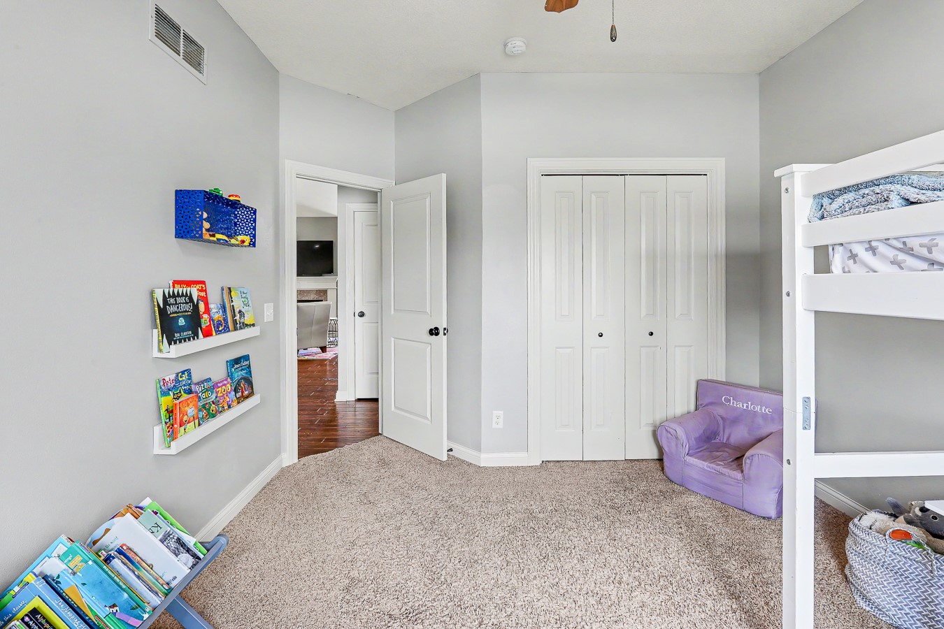 1812 W 3rd Street Property Photo 20