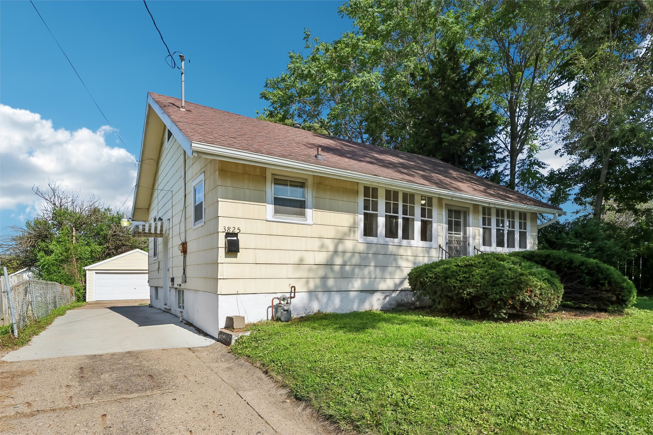 3825 2nd Avenue Property Photo 1