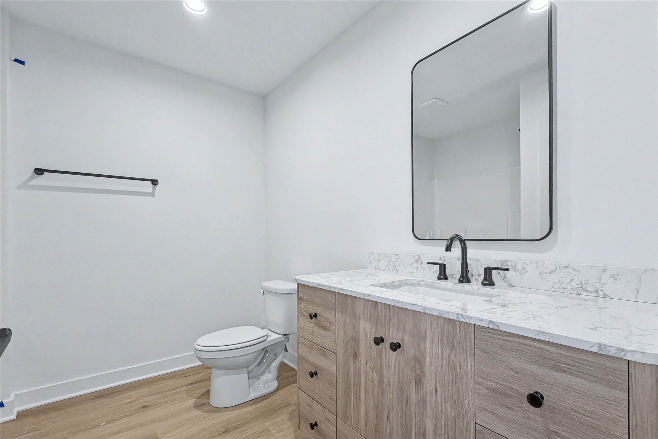 1230 Nw Sproul Drive Property Photo 24