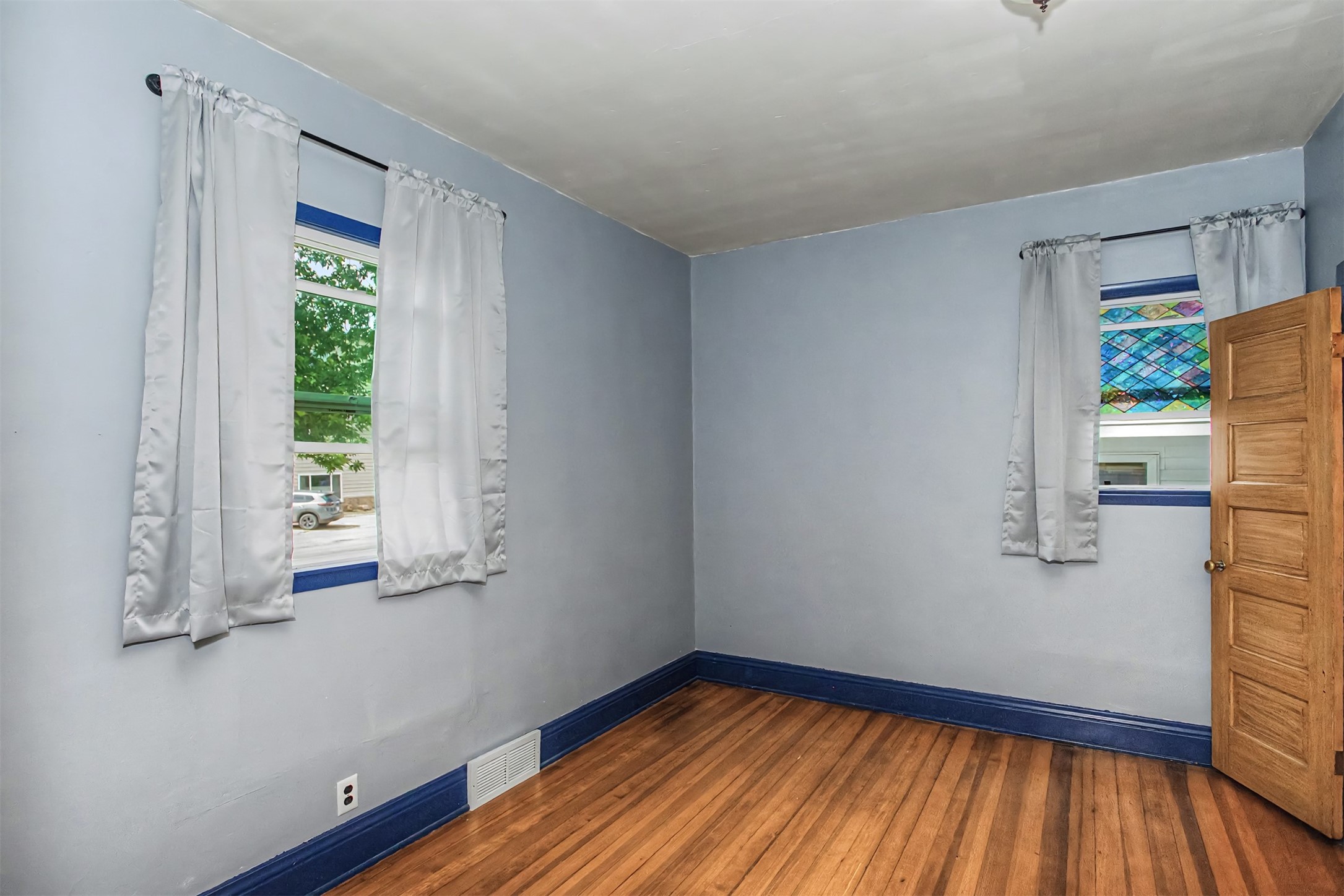 703 Pennsylvania Avenue Property Photo 7