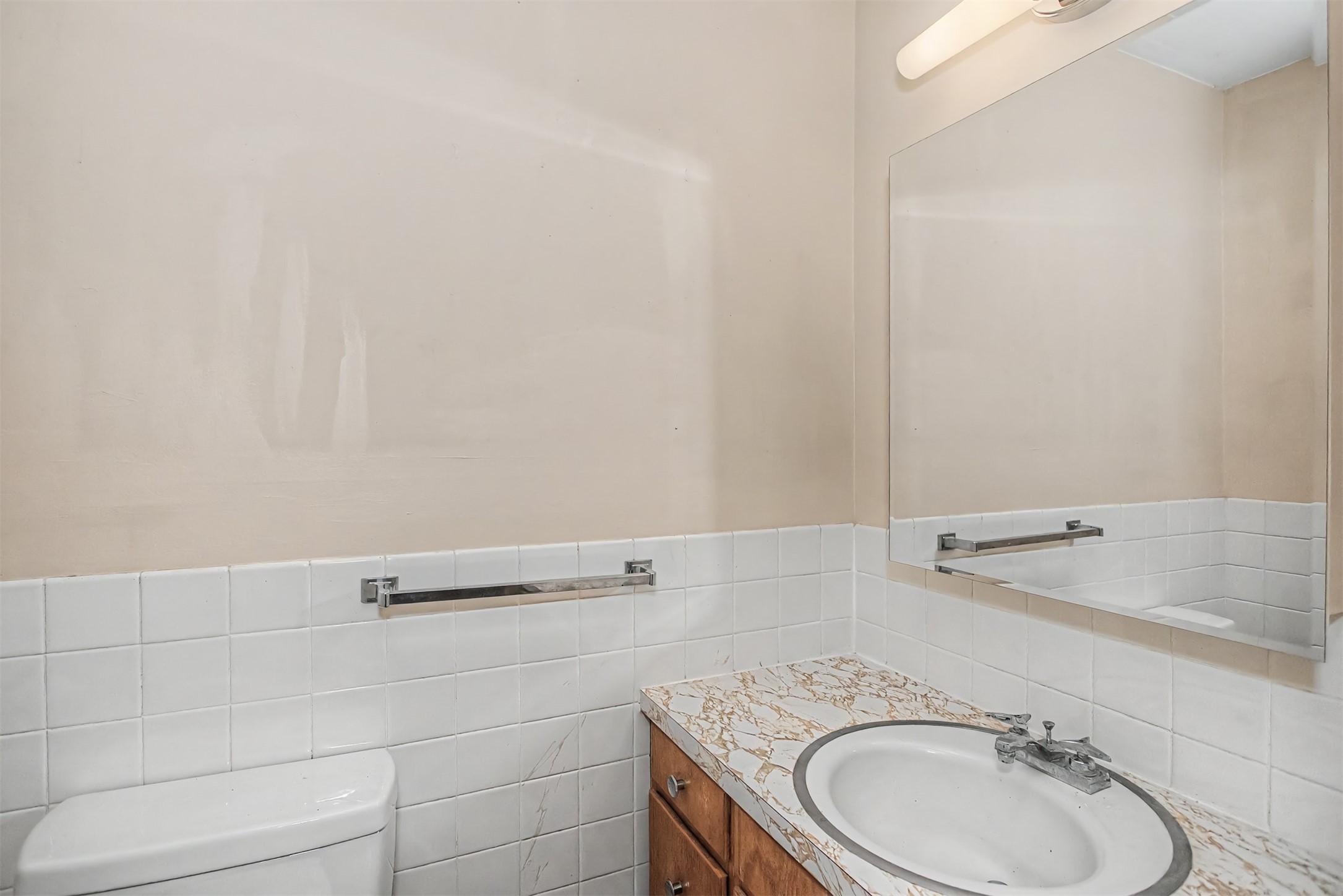 703 Pennsylvania Avenue Property Photo 19