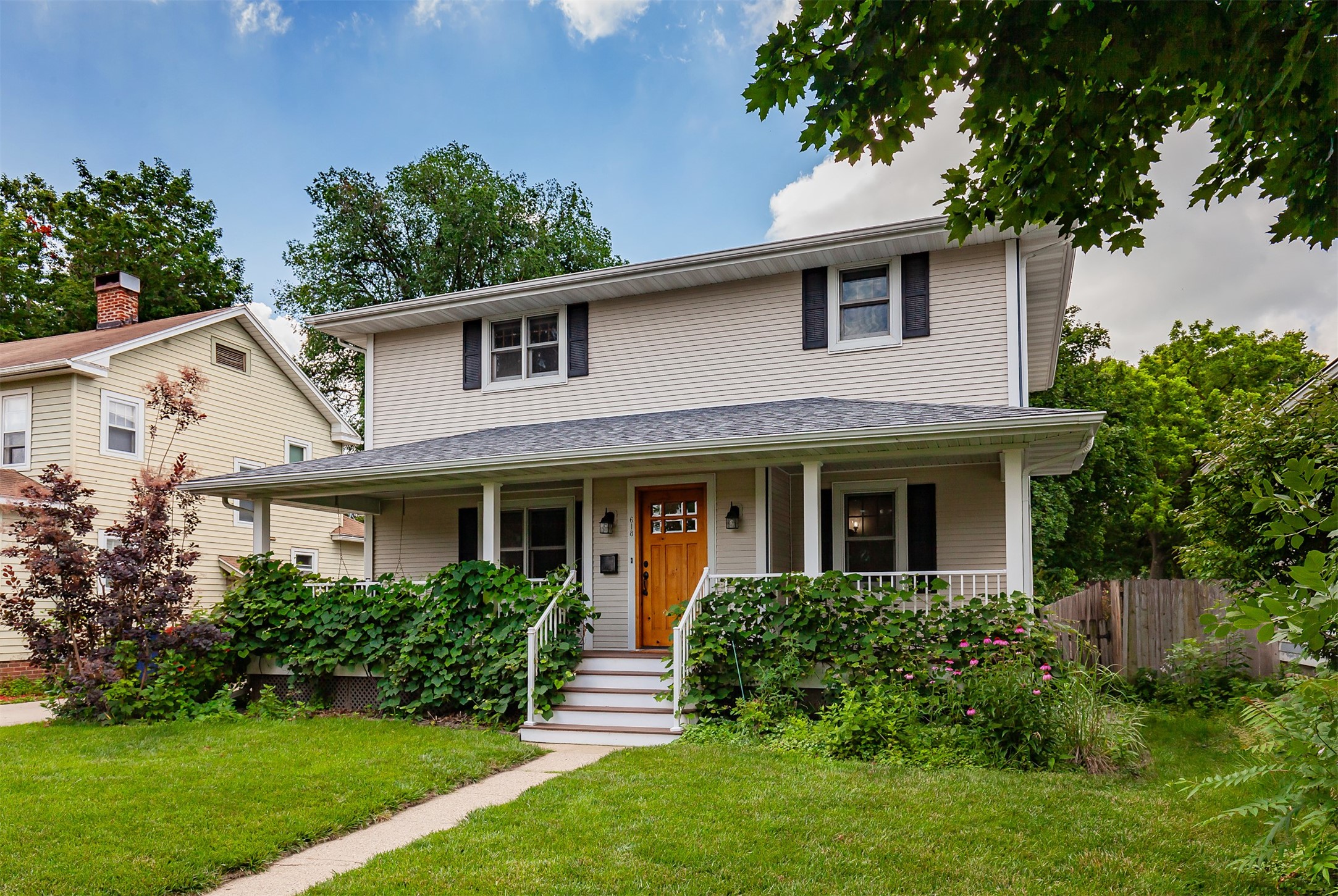 618 9th Street Property Photo 1