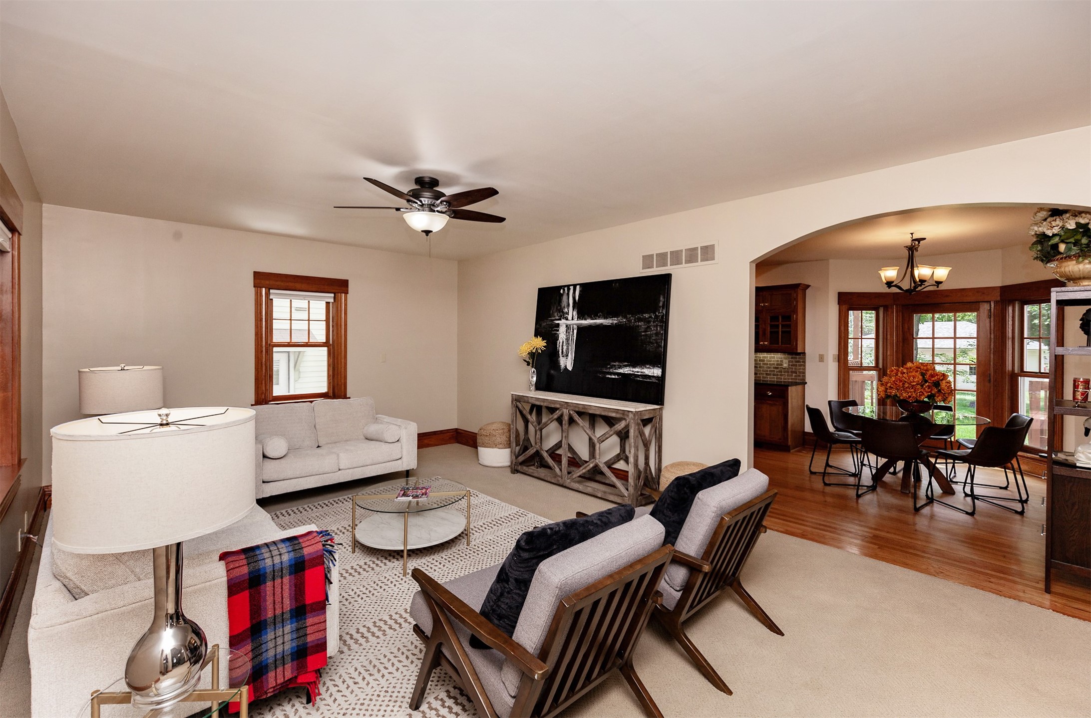 618 9th Street Property Photo 4