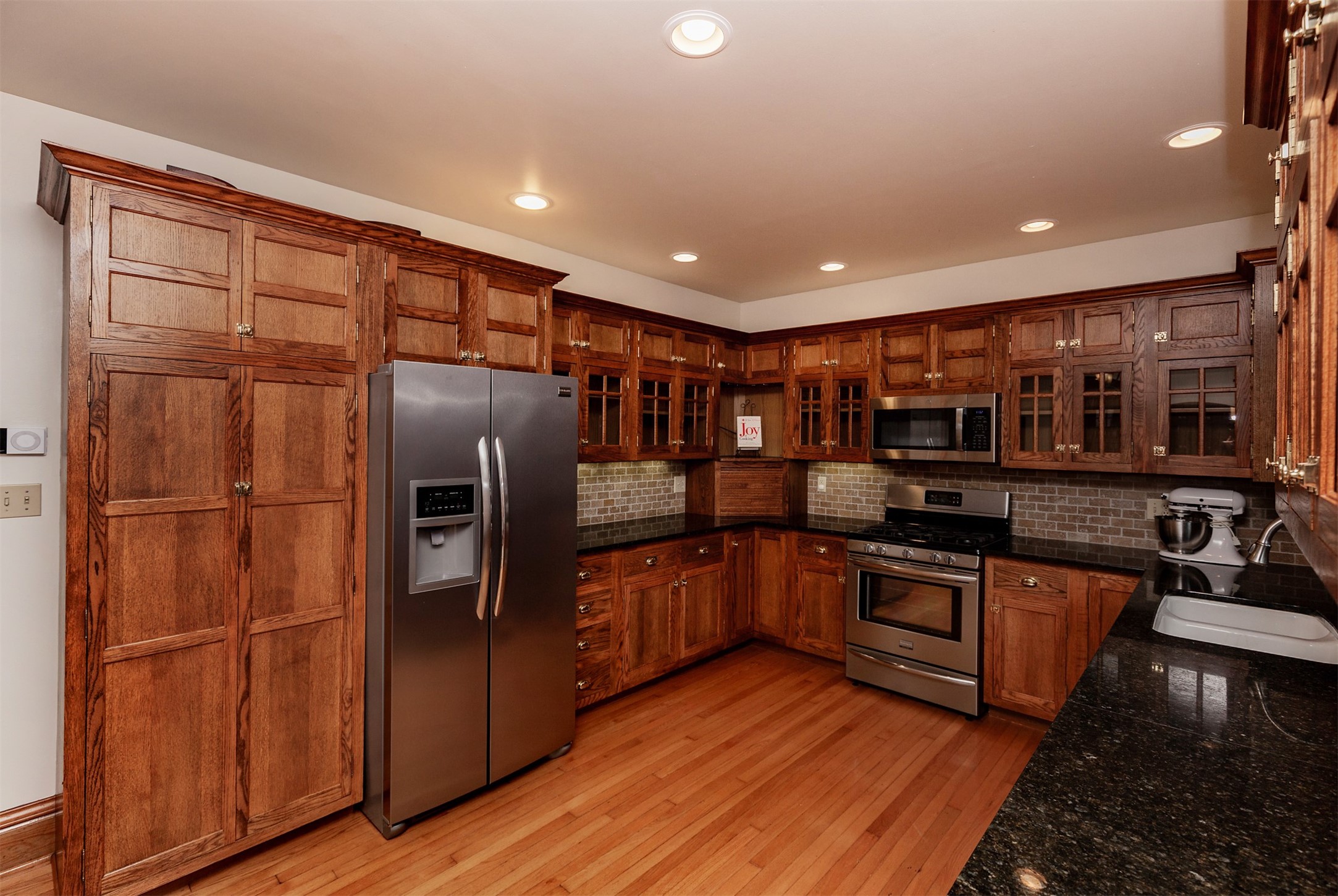618 9th Street Property Photo 14