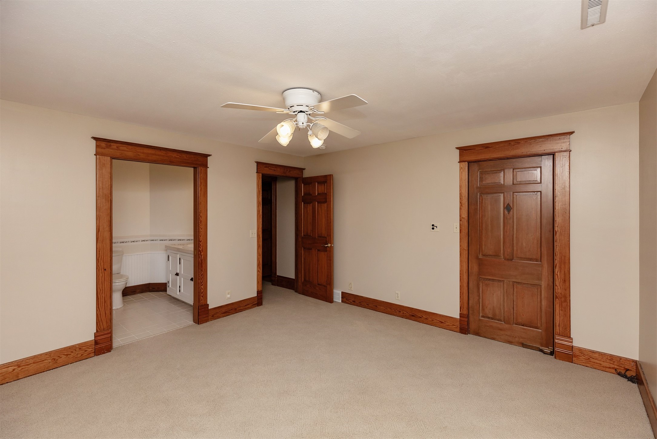 618 9th Street Property Photo 23