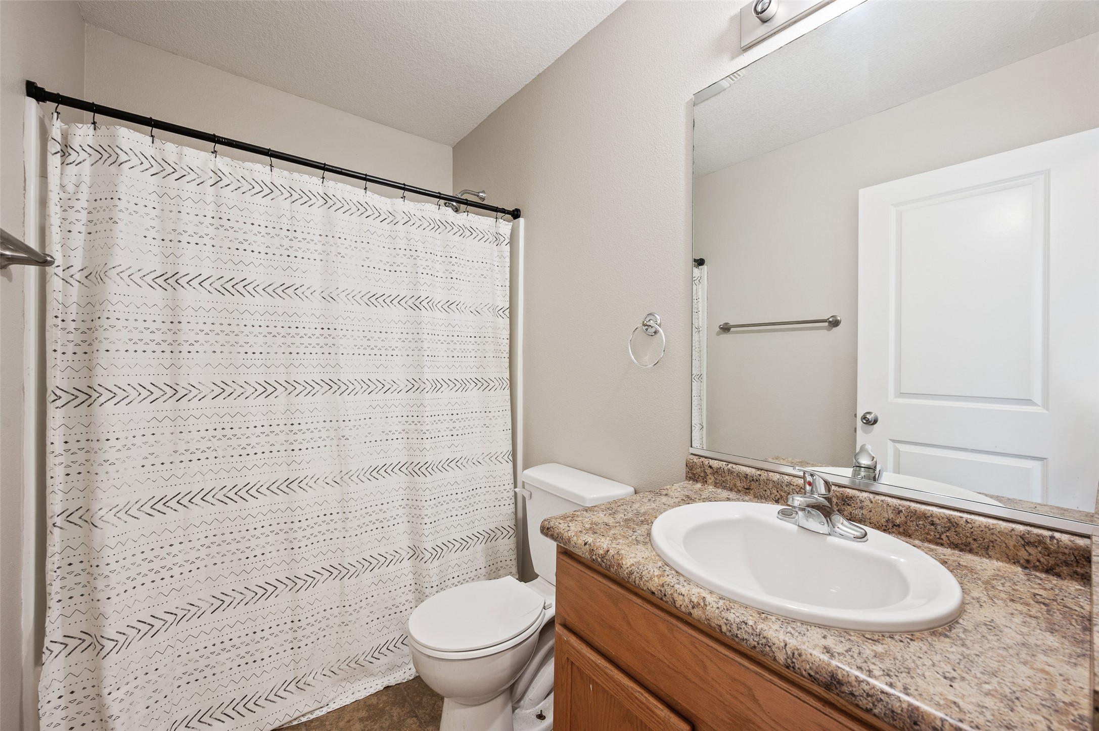 1146 Blackstone Lane Property Photo 19