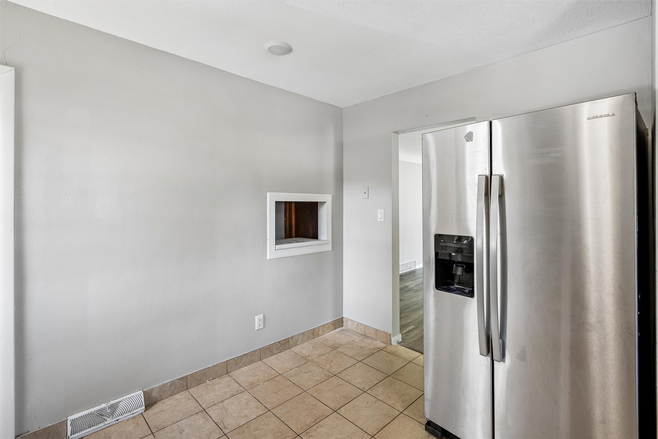 3 E Bell Avenue Property Photo 16