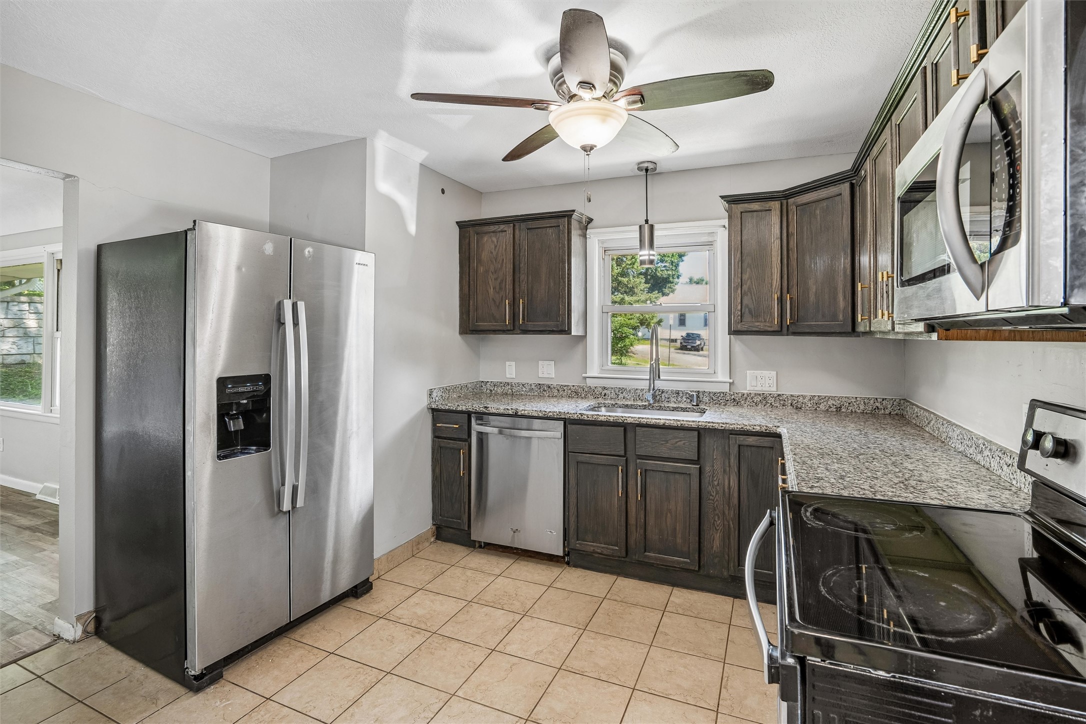 3 E Bell Avenue Property Photo 17