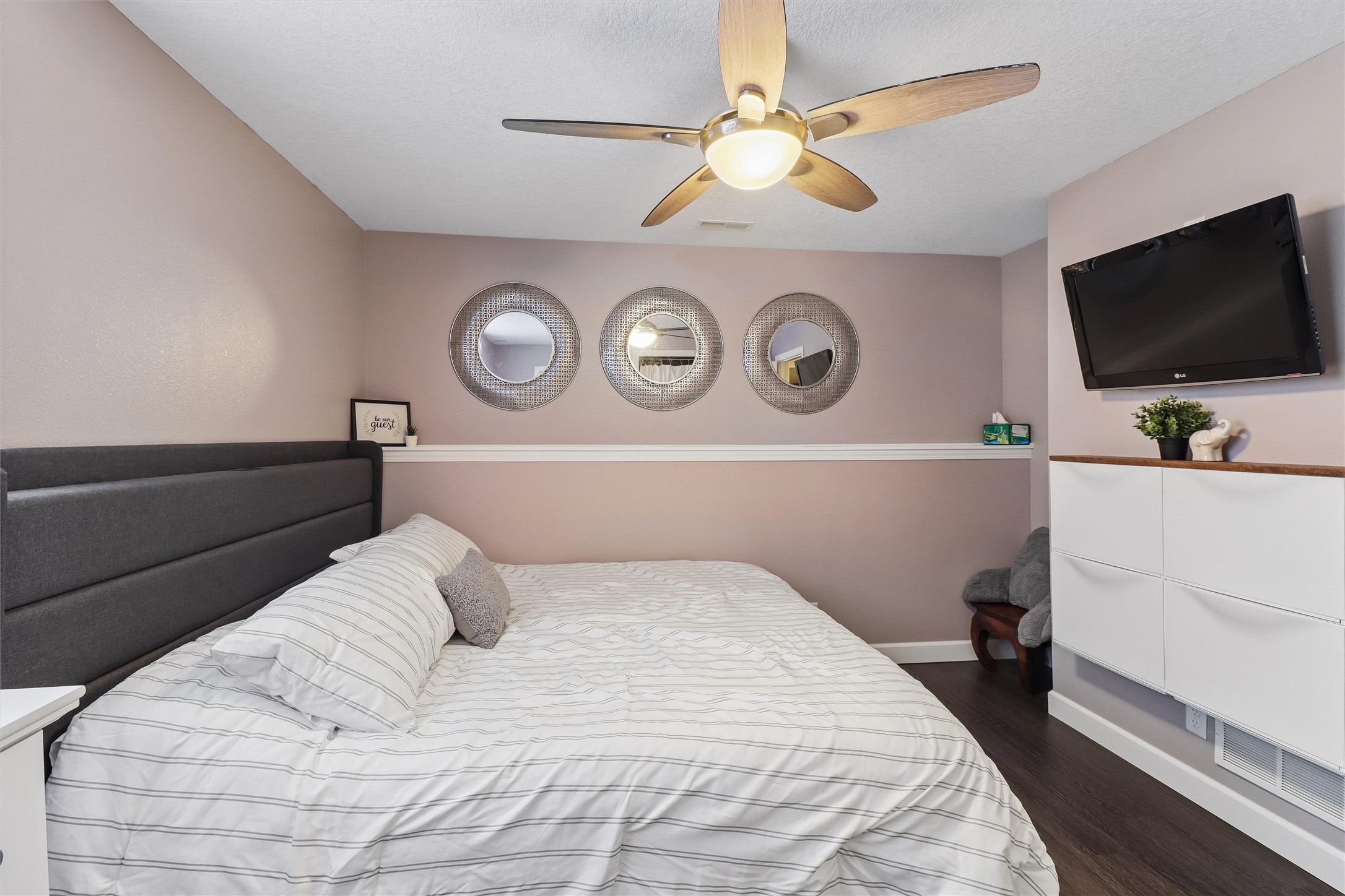 2523 Eagle Pt Court Property Photo 20