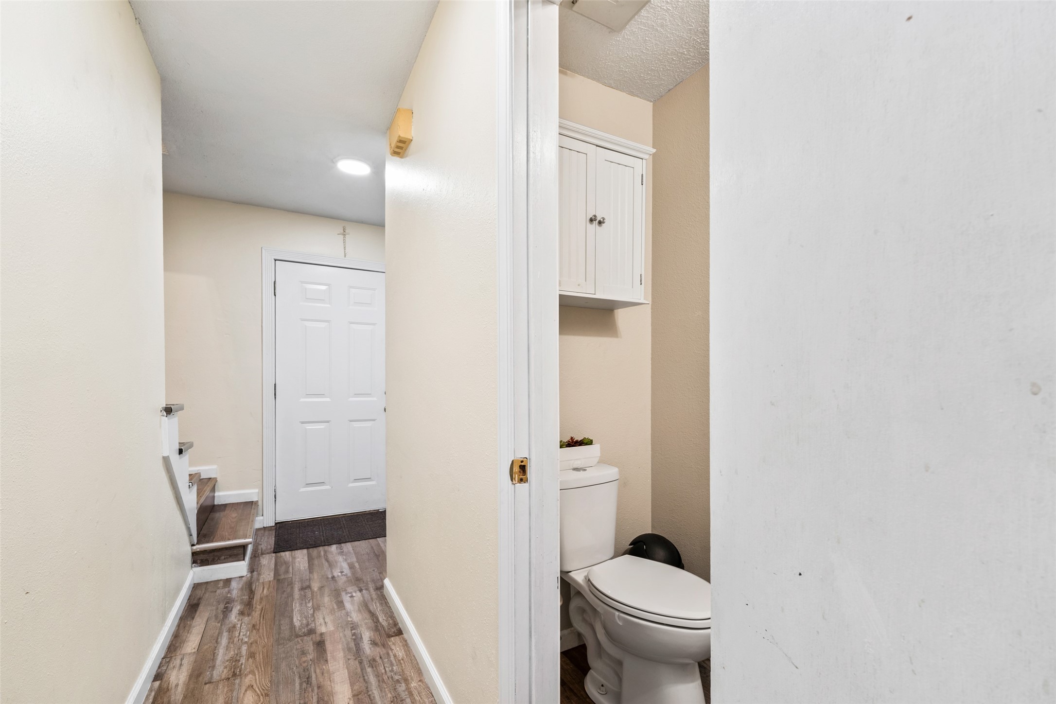 516 E Hackley Avenue Property Photo 10