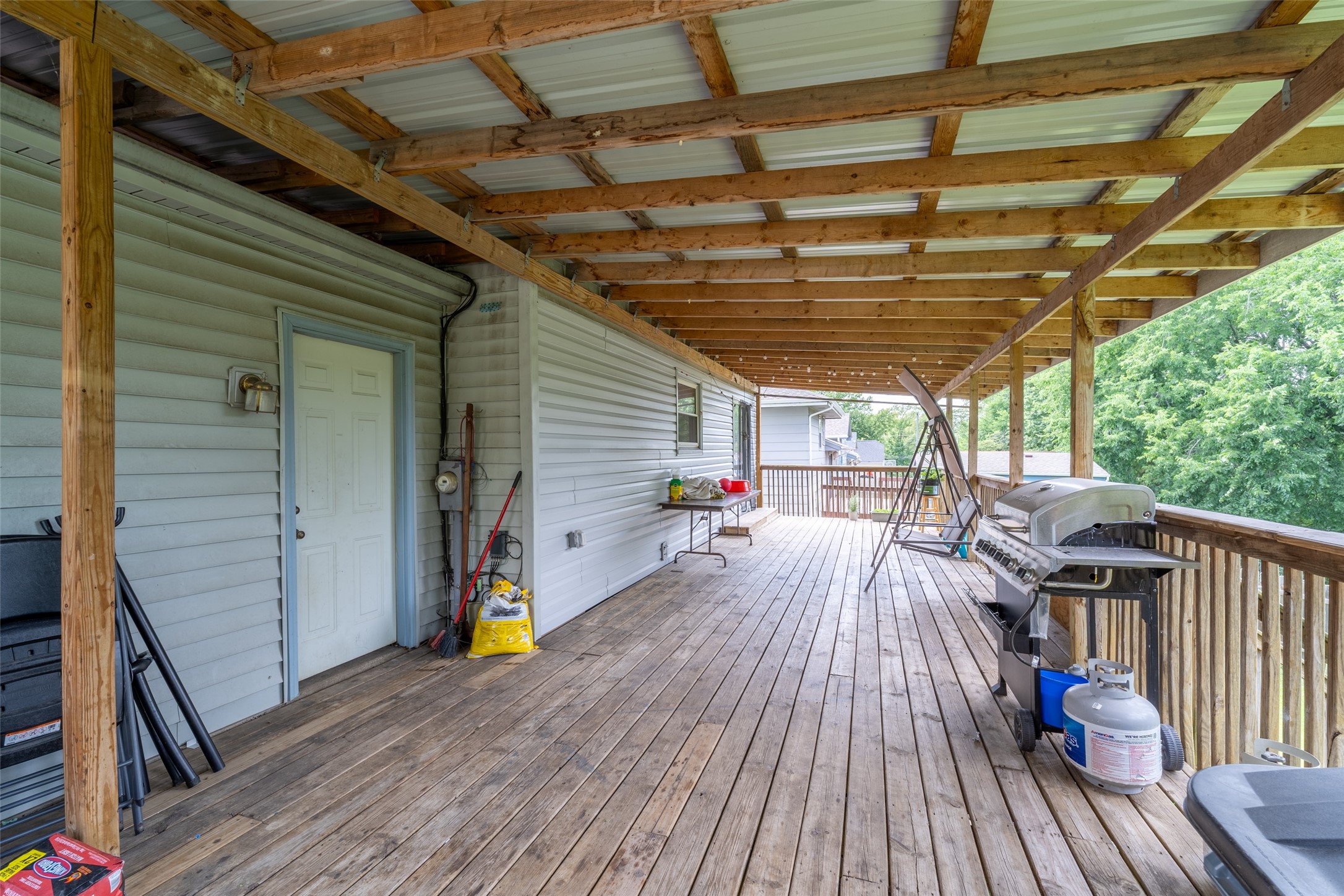 516 E Hackley Avenue Property Photo 28