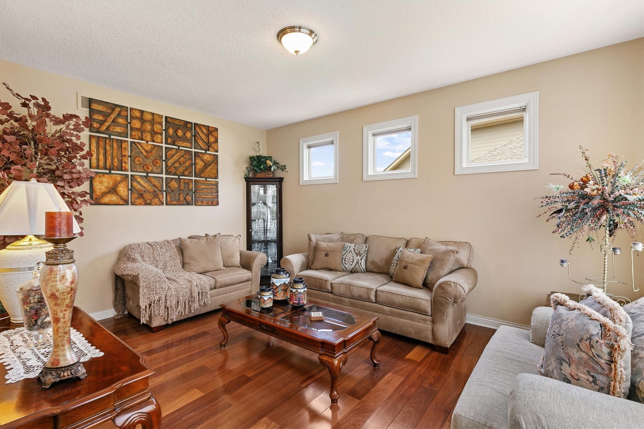 15220 Ridgemont Drive Property Photo 4