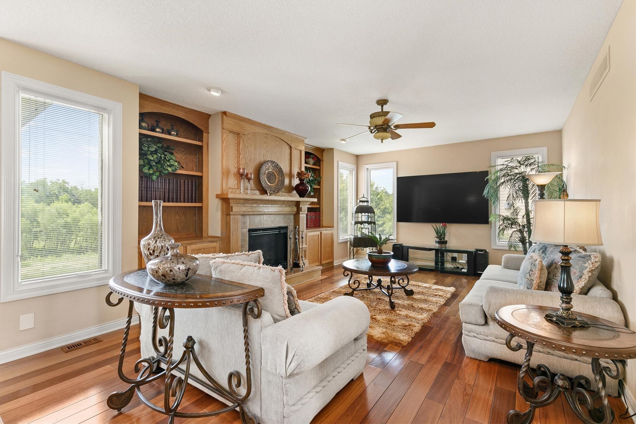 15220 Ridgemont Drive Property Photo 11
