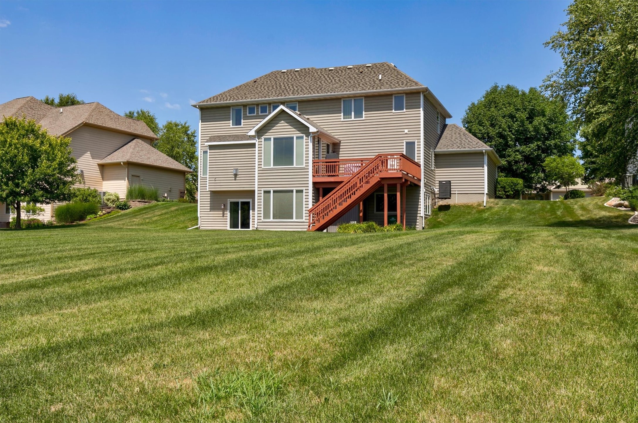15220 Ridgemont Drive Property Photo 33