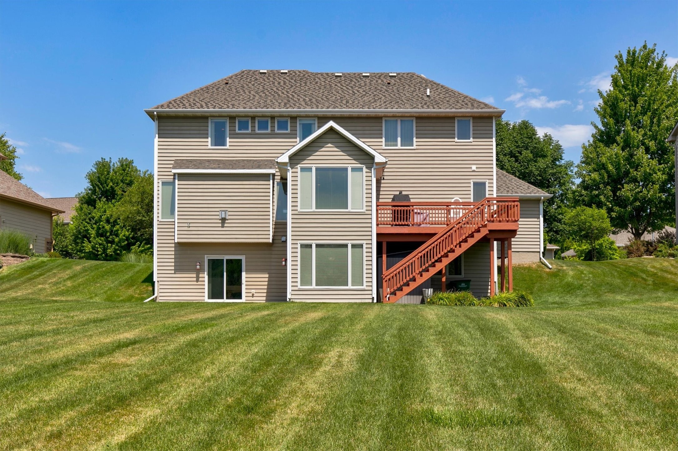 15220 Ridgemont Drive Property Photo 34
