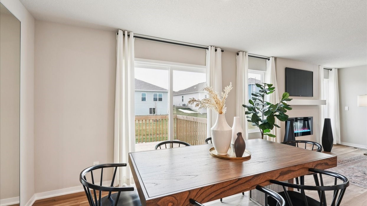 5144 168th Street Property Photo 8