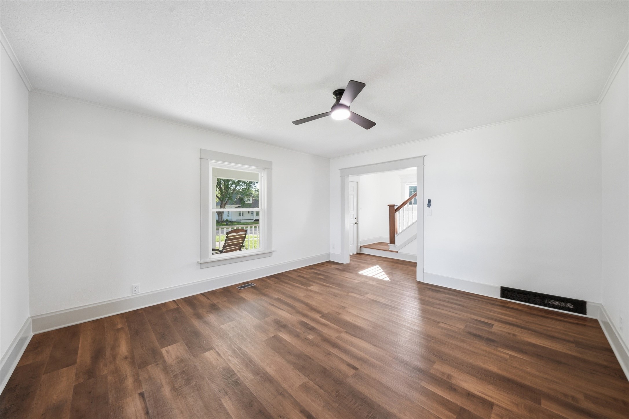 2715 Logan Avenue Property Photo 8