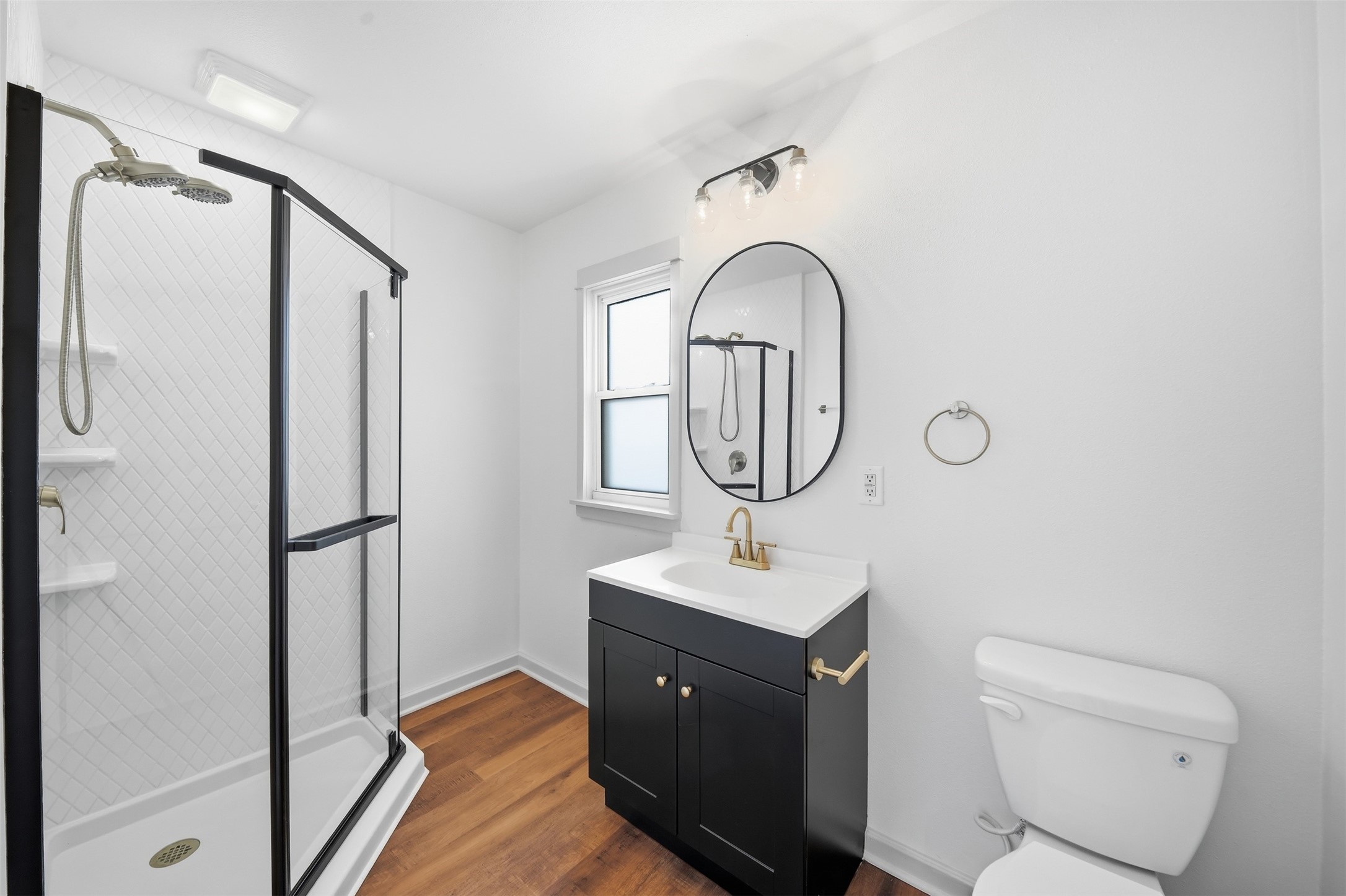 2715 Logan Avenue Property Photo 15
