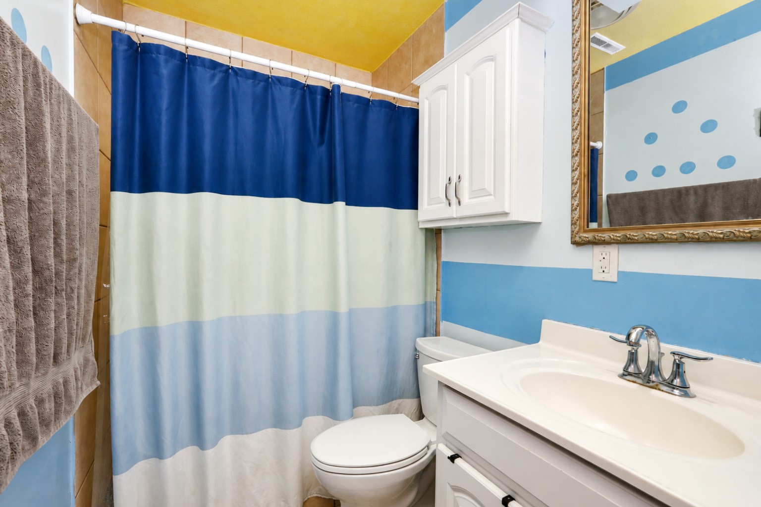 2114 47th Street Property Photo 27