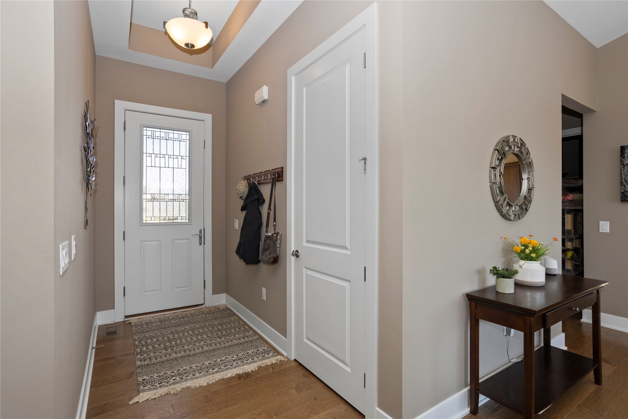 6106 Aspen Drive Property Photo 2