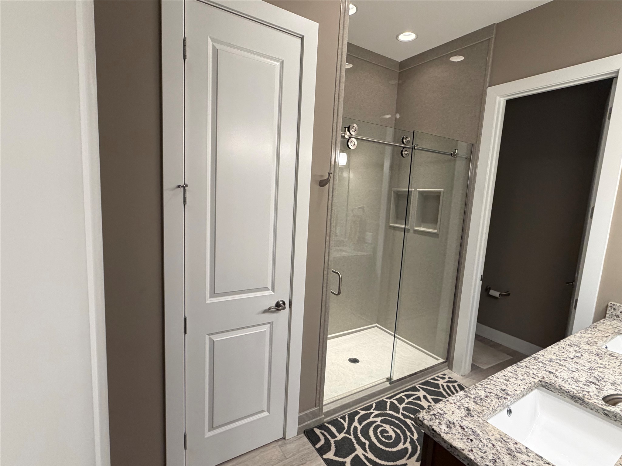 6106 Aspen Drive Property Photo 16