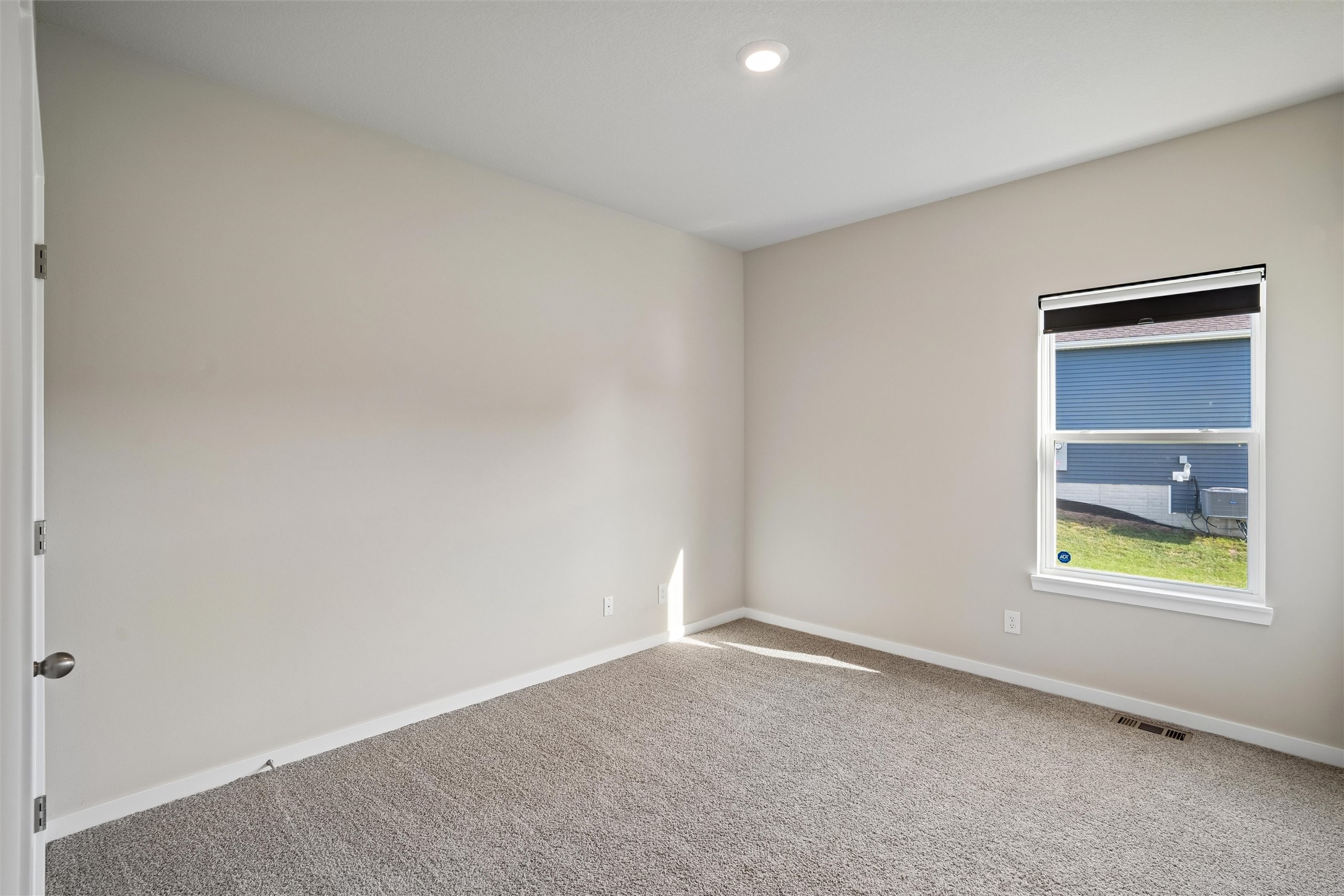4701 172nd Way Property Photo 24