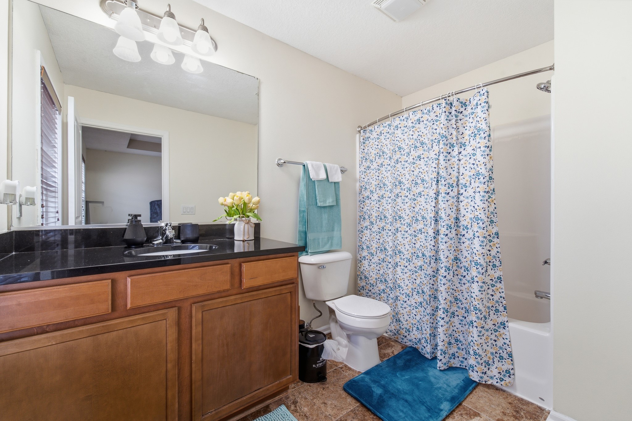 9140 Greenspire Drive 103 Property Photo 17