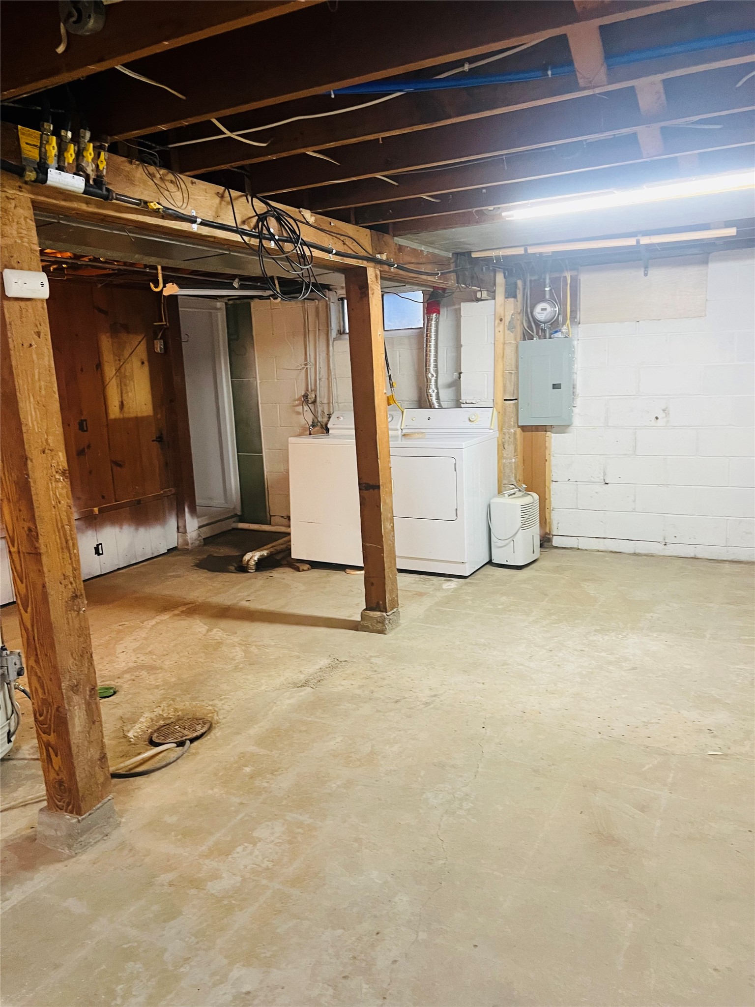 1189 Mason Avenue Property Photo 17
