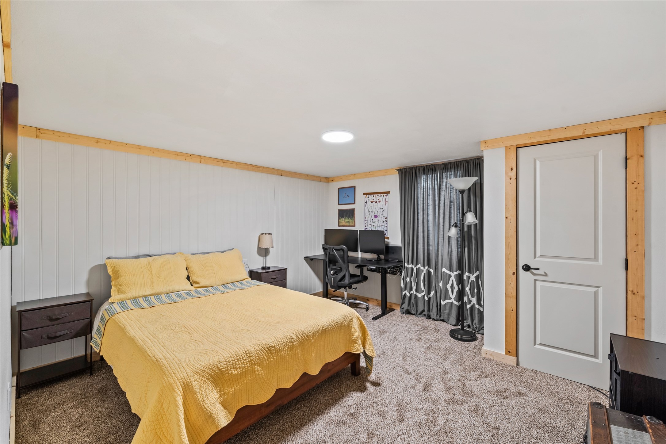 621 State Street Property Photo 20