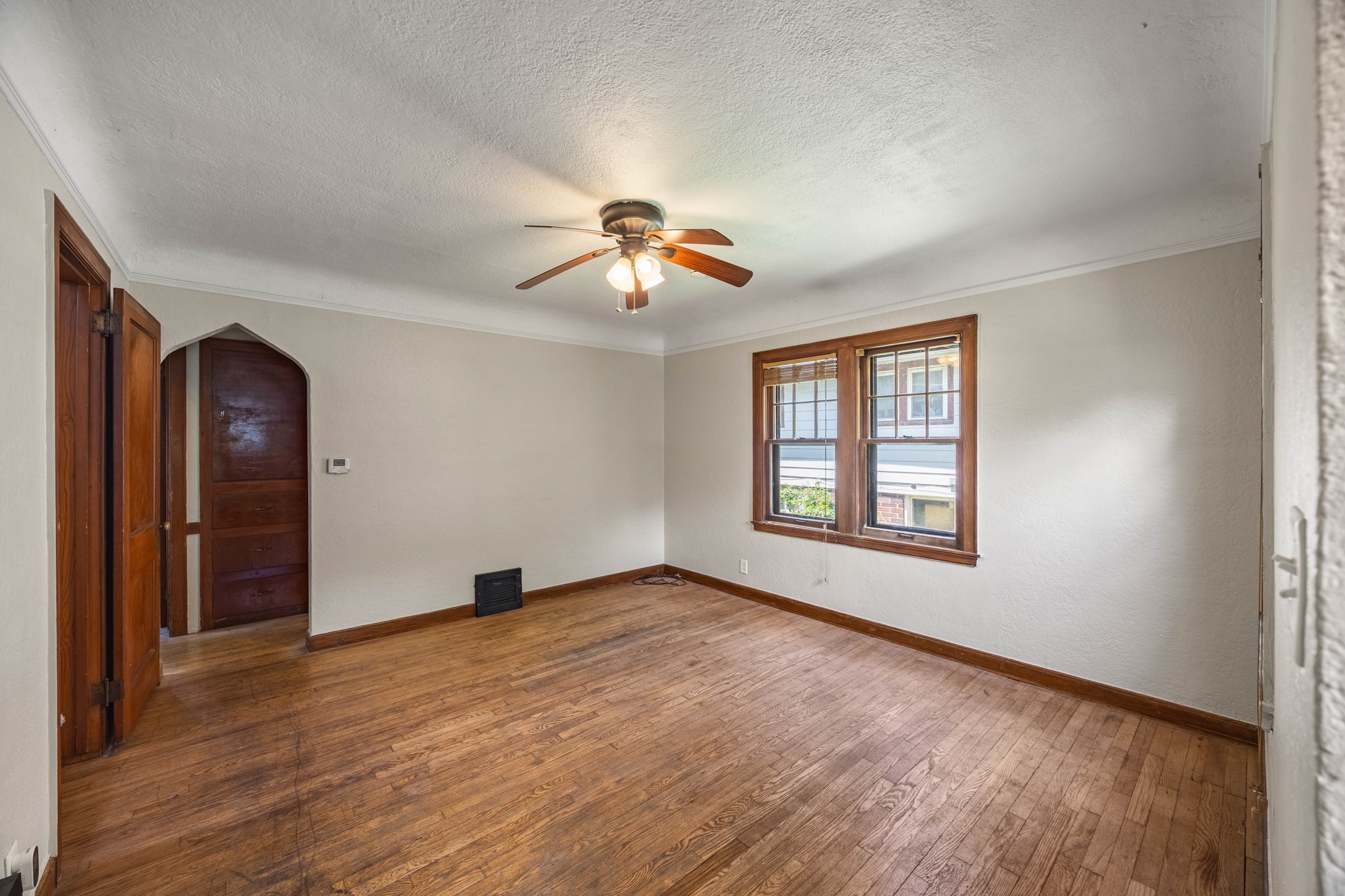 4108 3rd Street Property Photo 5