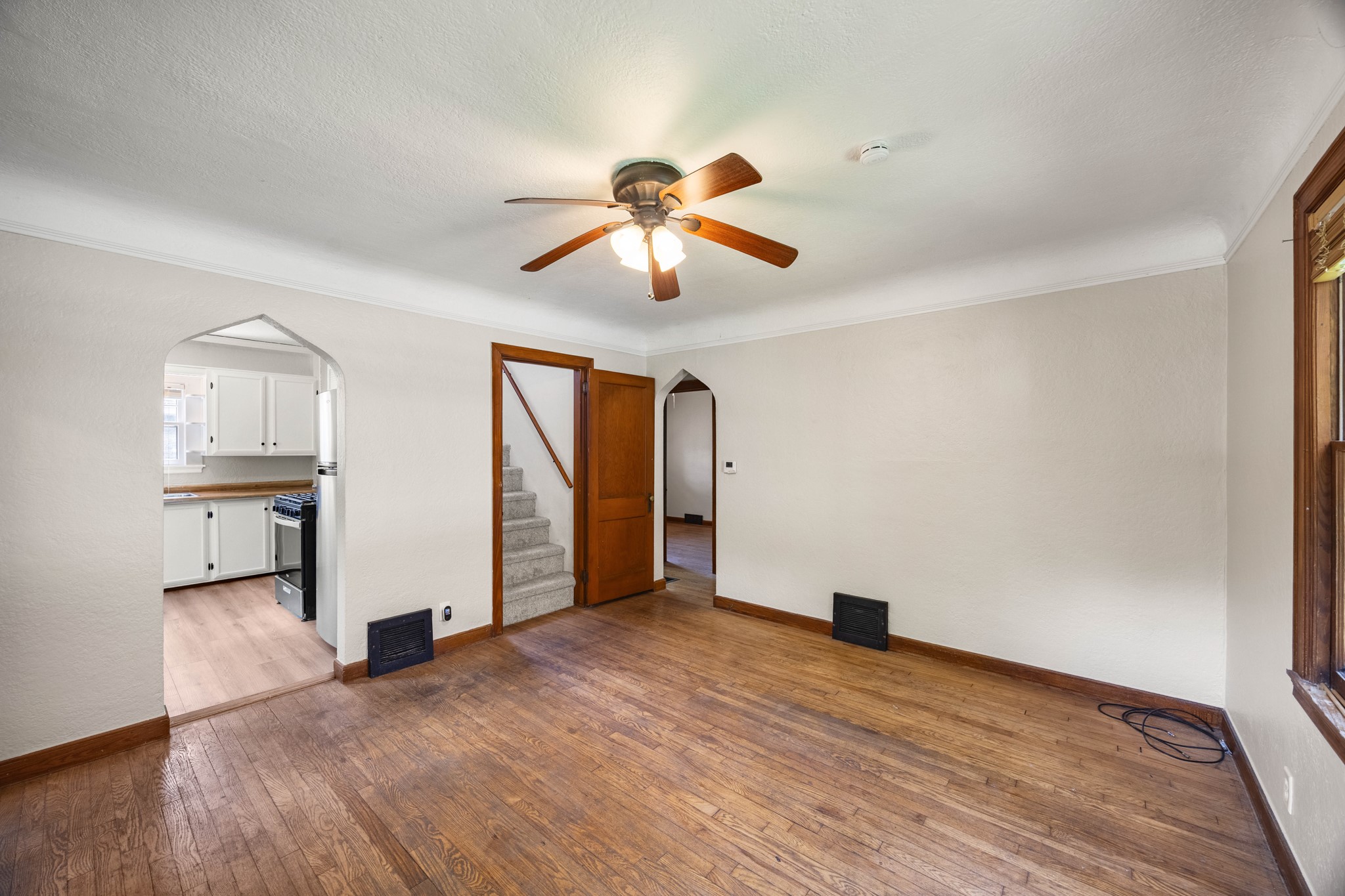 4108 3rd Street Property Photo 7