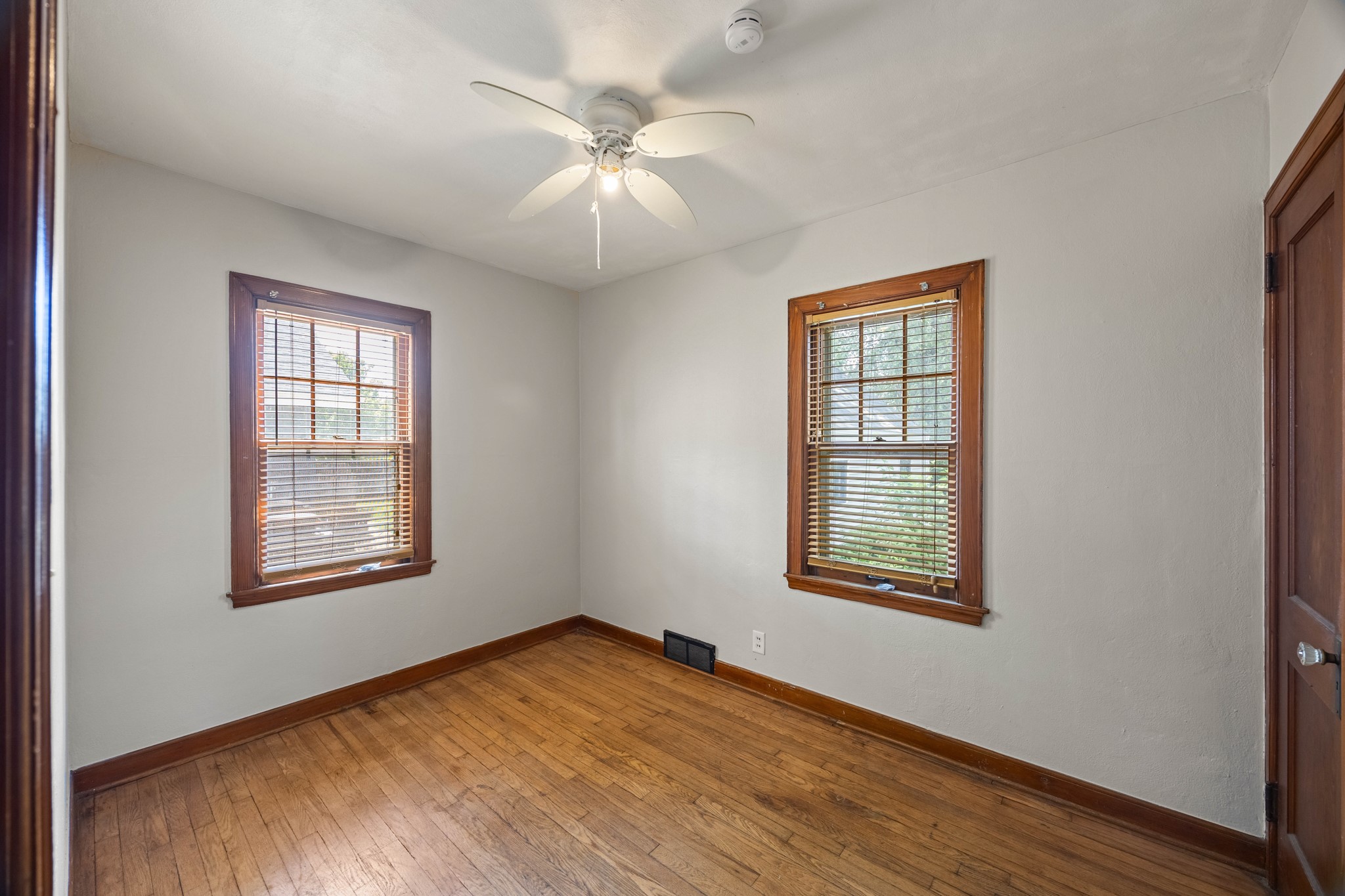 4108 3rd Street Property Photo 10