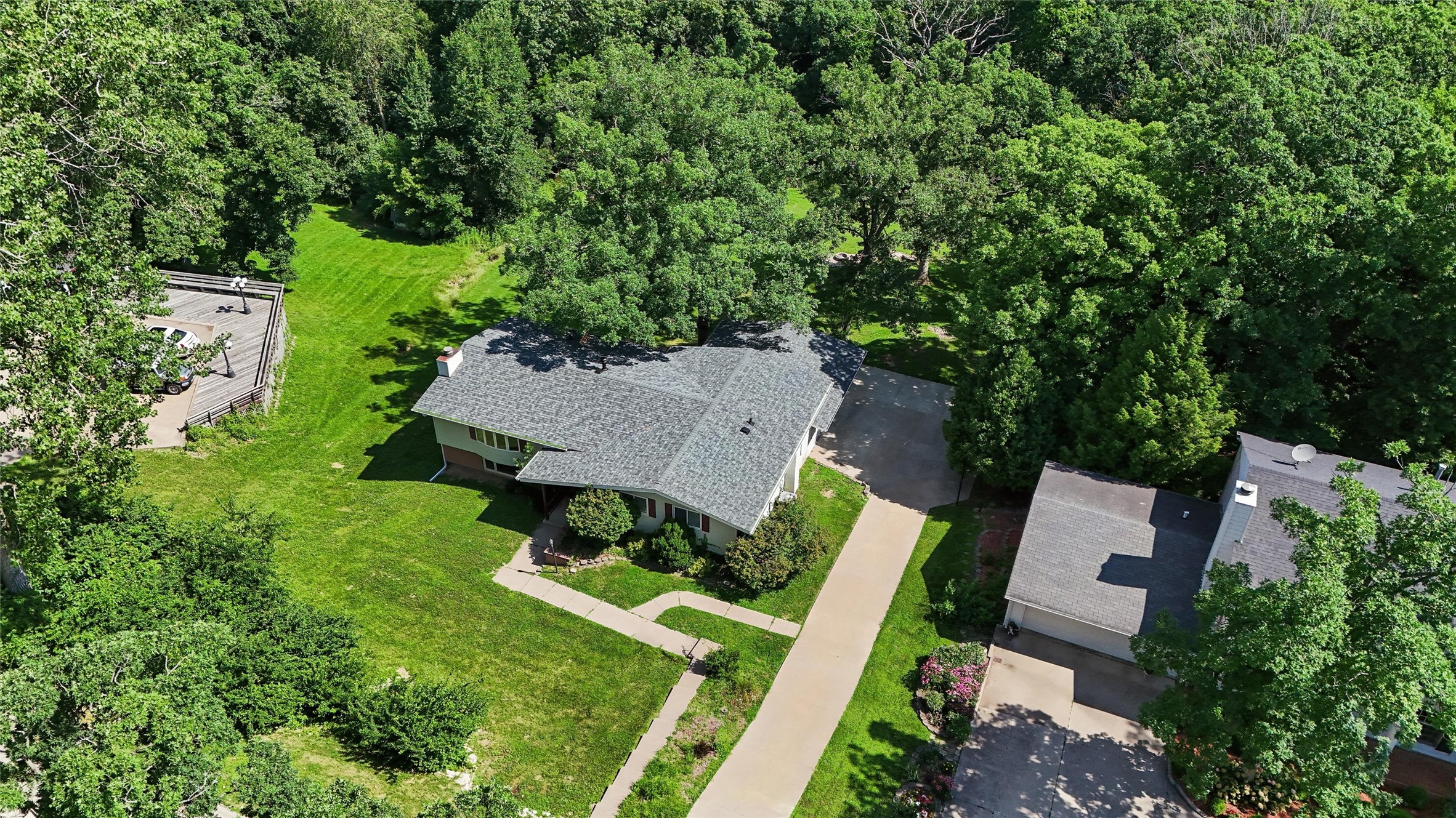 37 Woodshire Drive Property Photo 3