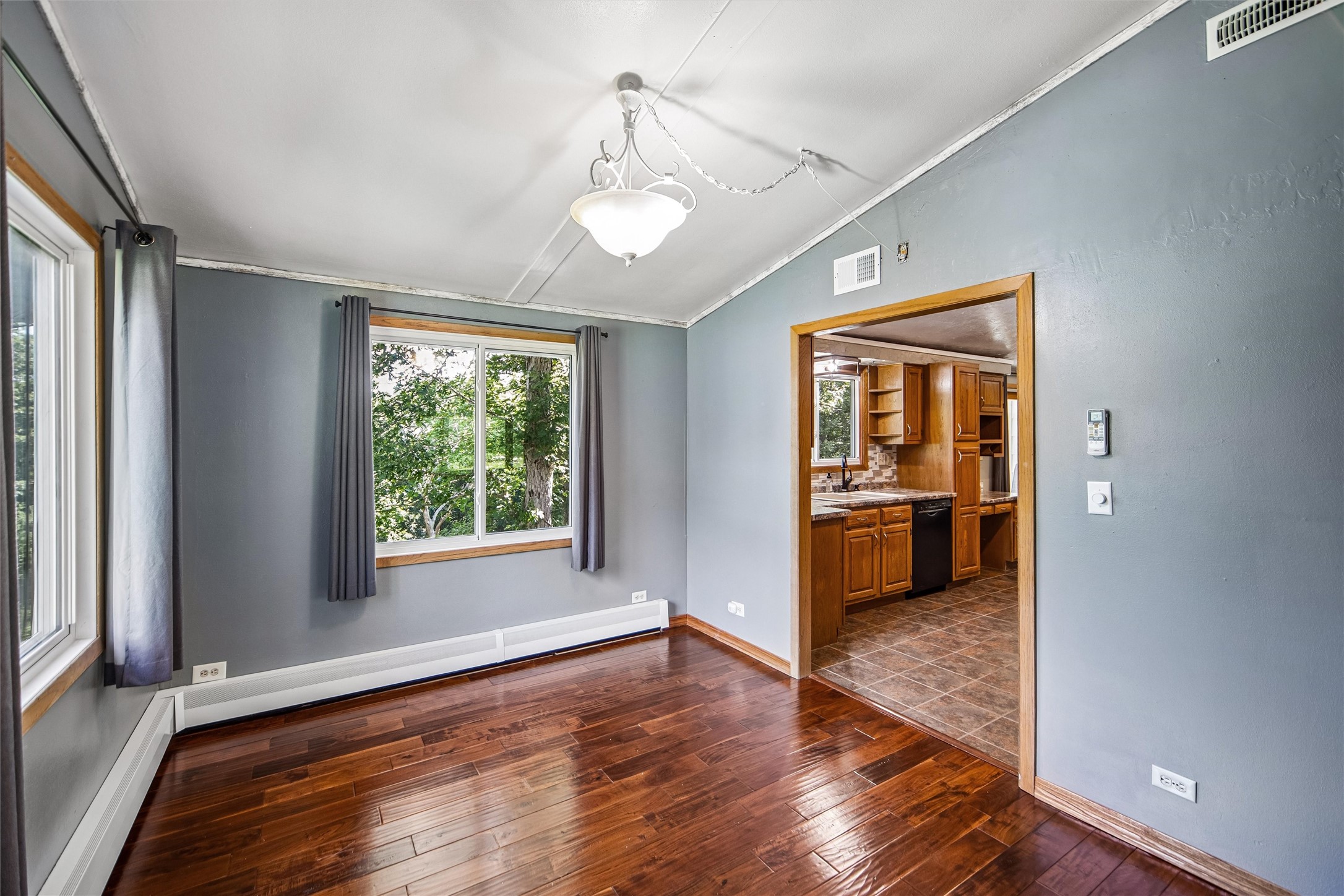 37 Woodshire Drive Property Photo 9