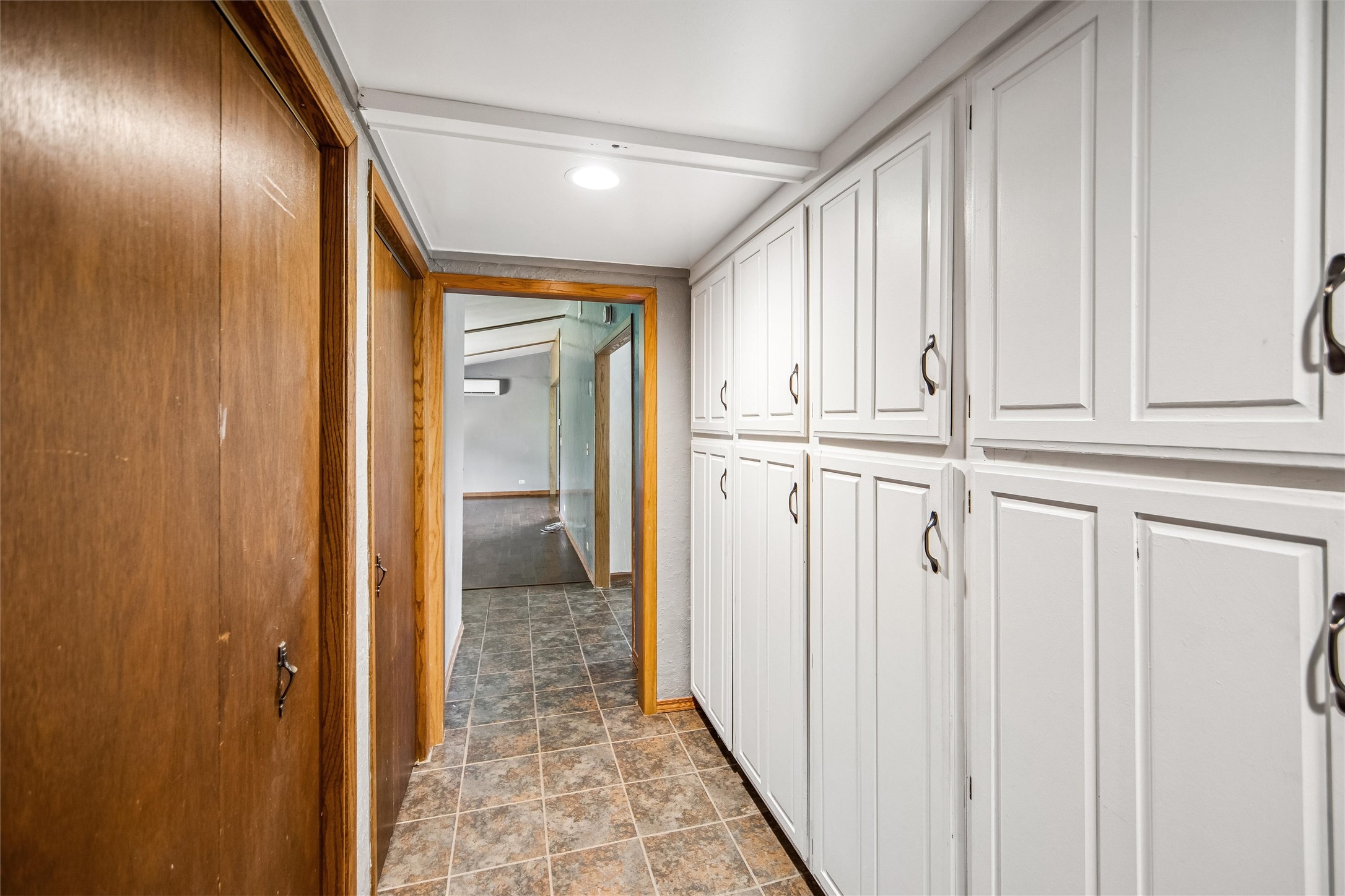 37 Woodshire Drive Property Photo 21