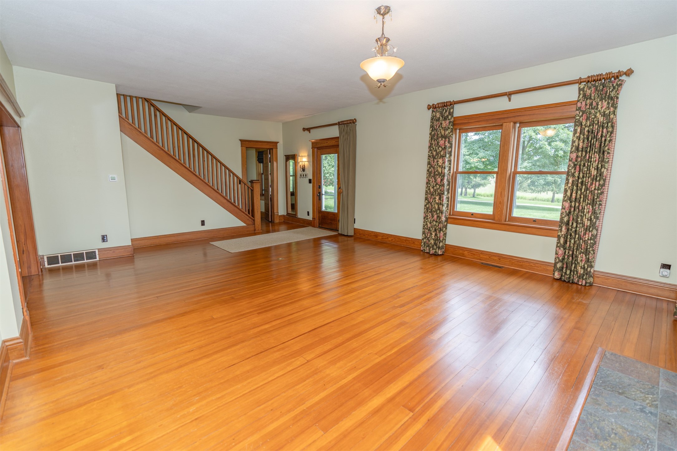 2946 Saint Charles Road Property Photo 9