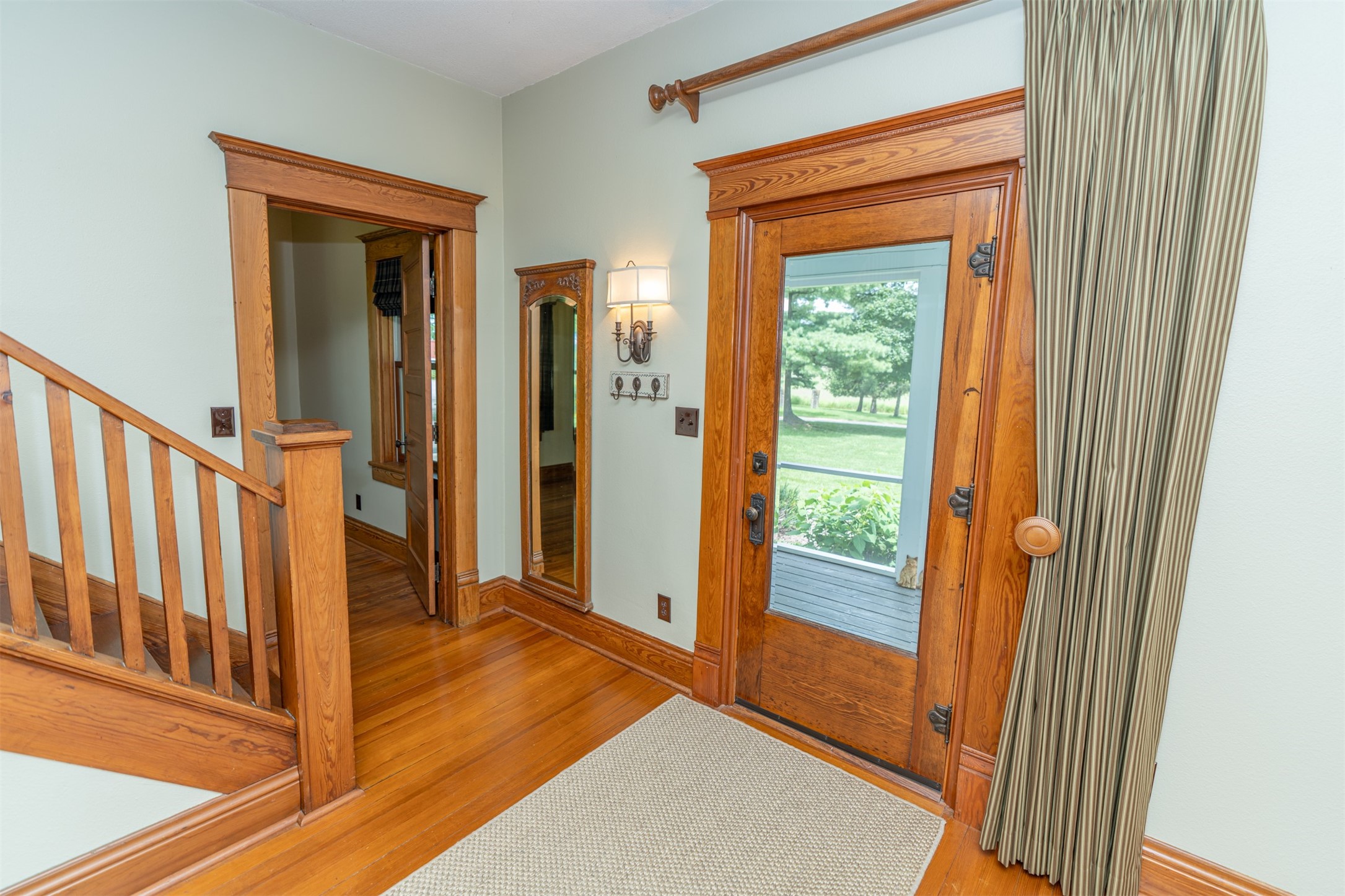 2946 Saint Charles Road Property Photo 10