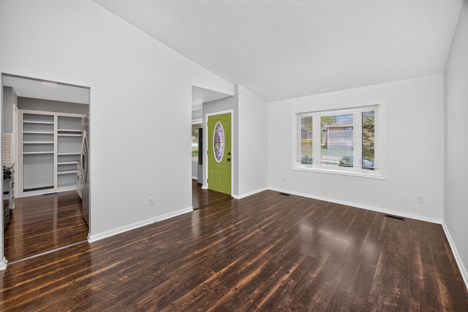 1207 Holly Drive Property Photo 7