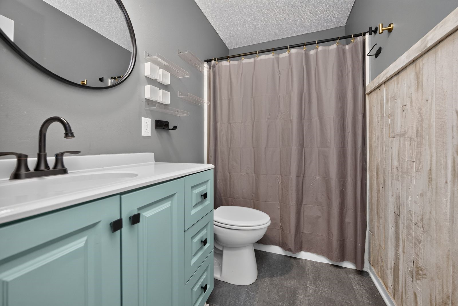 1207 Holly Drive Property Photo 16