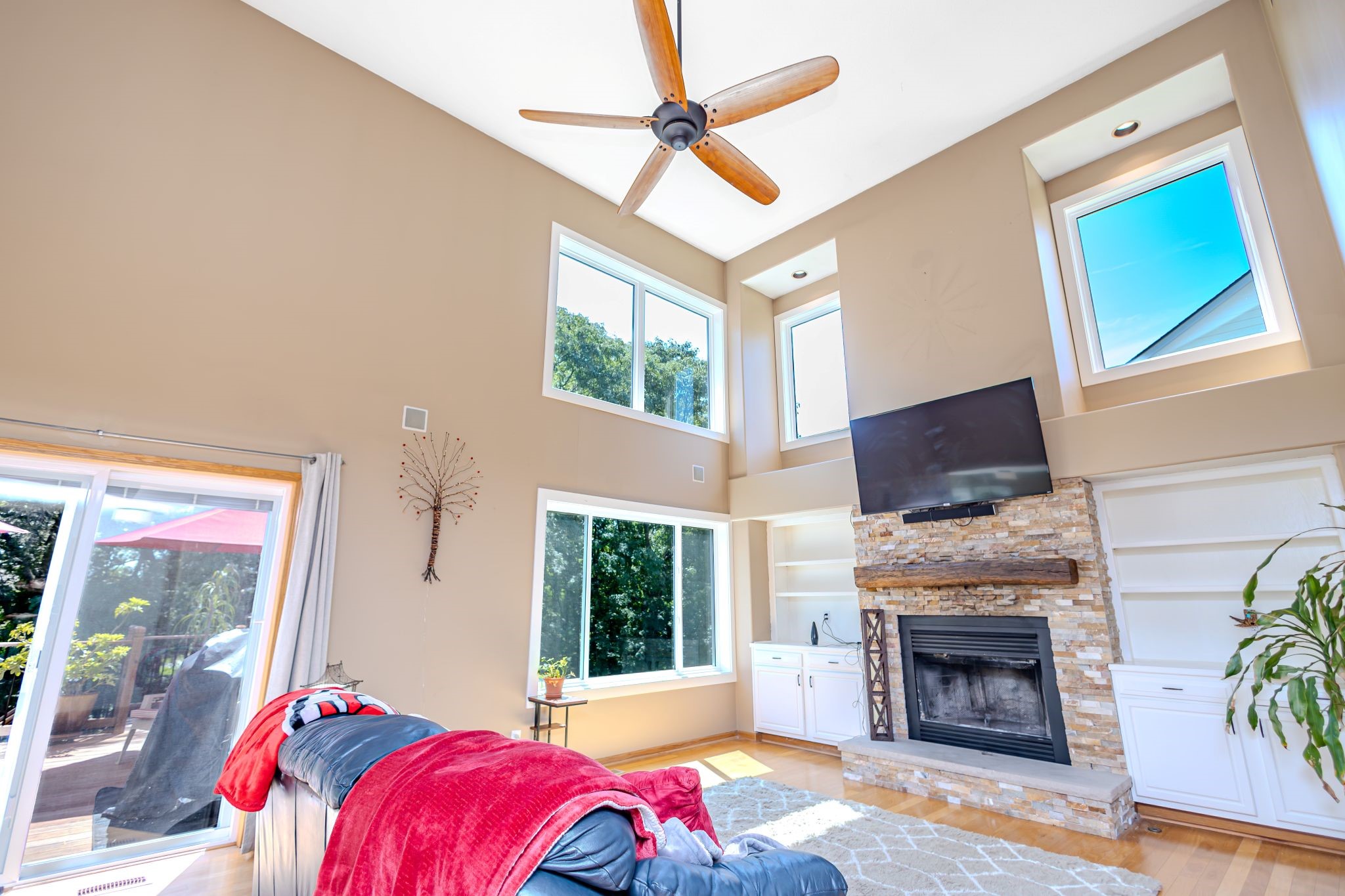 5509 Kings Row Property Photo 14