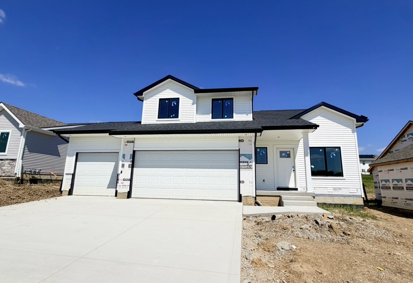 224 Canyon Drive Property Photo 1