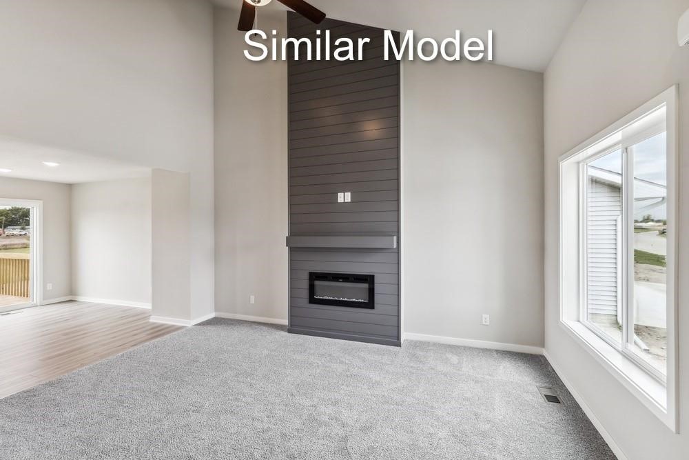 224 Canyon Drive Property Photo 3