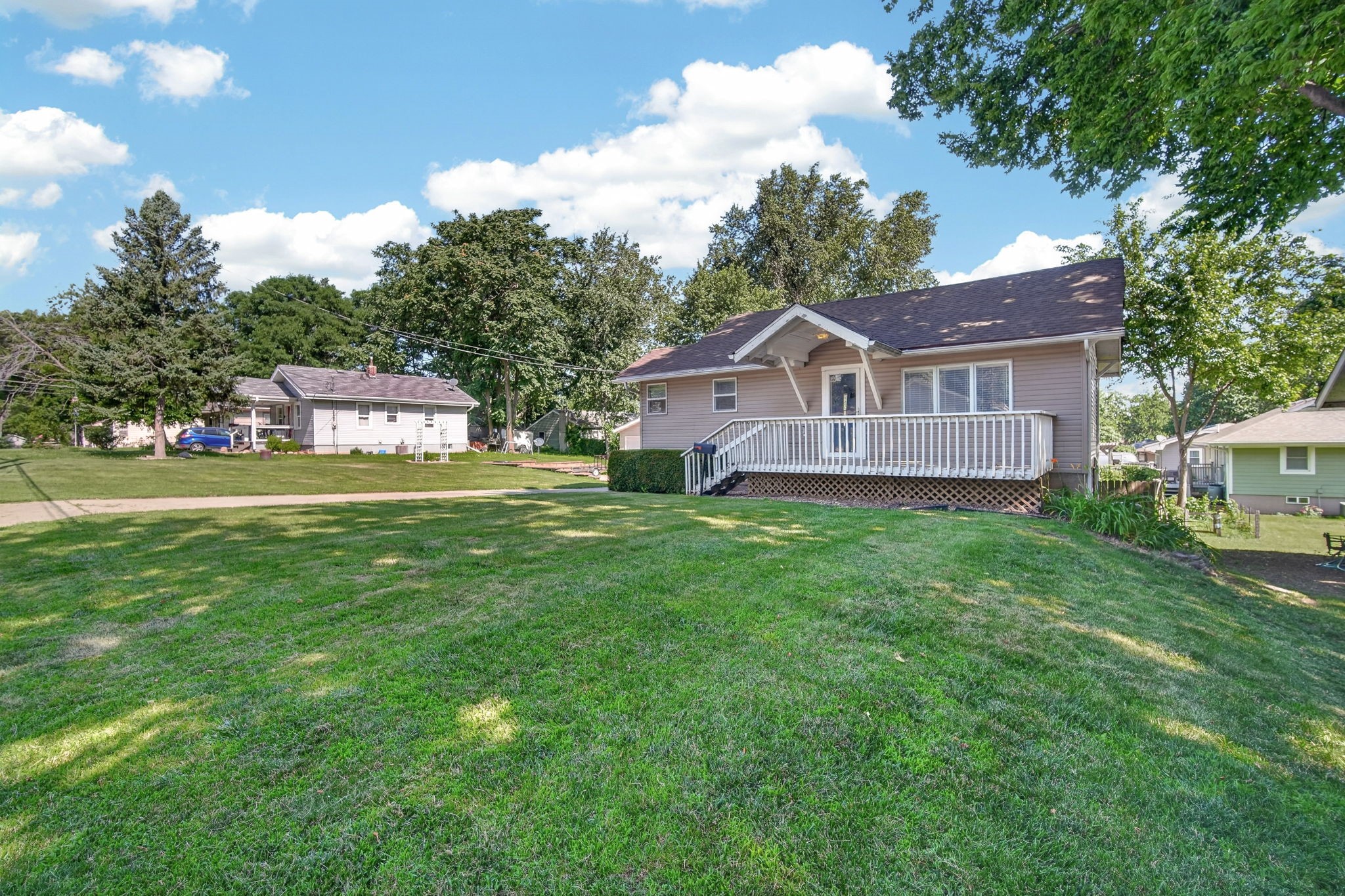 5903 Sheridan Avenue Property Photo 2