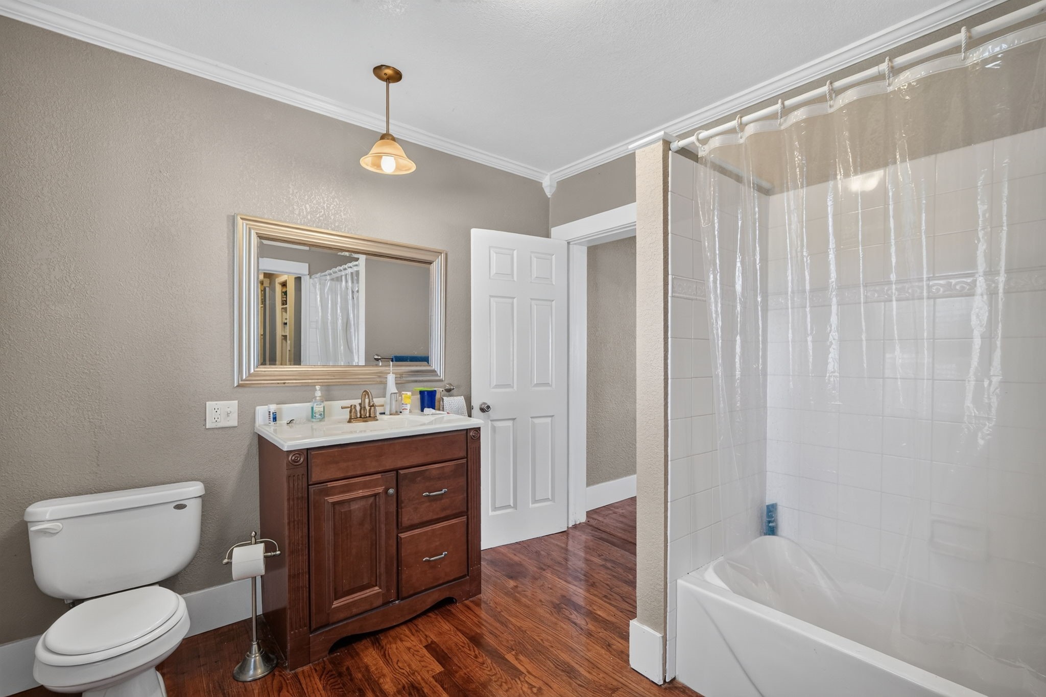 5903 Sheridan Avenue Property Photo 8
