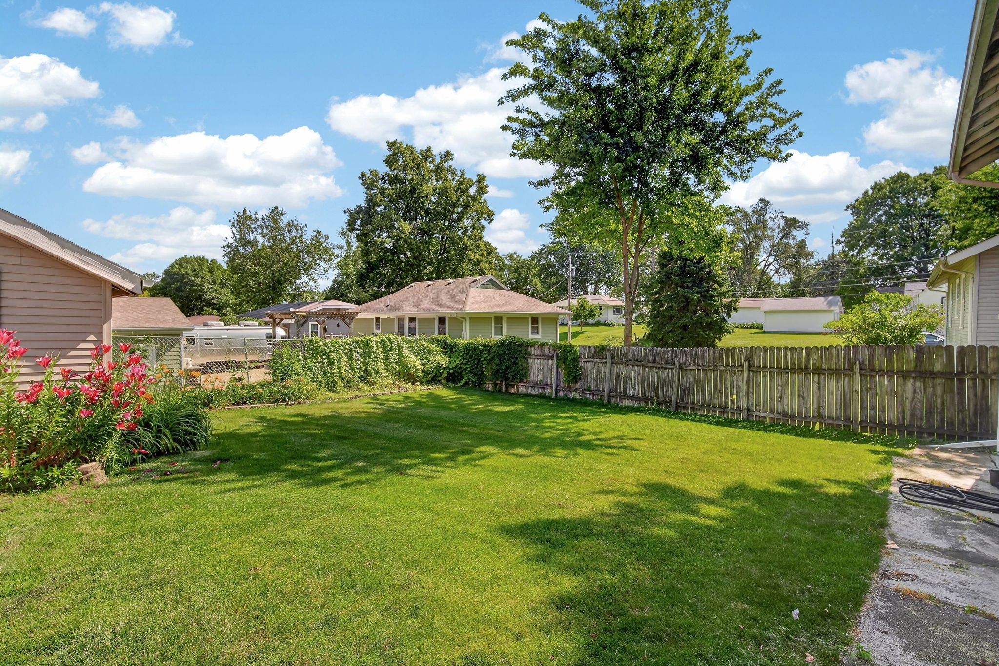 5903 Sheridan Avenue Property Photo 15